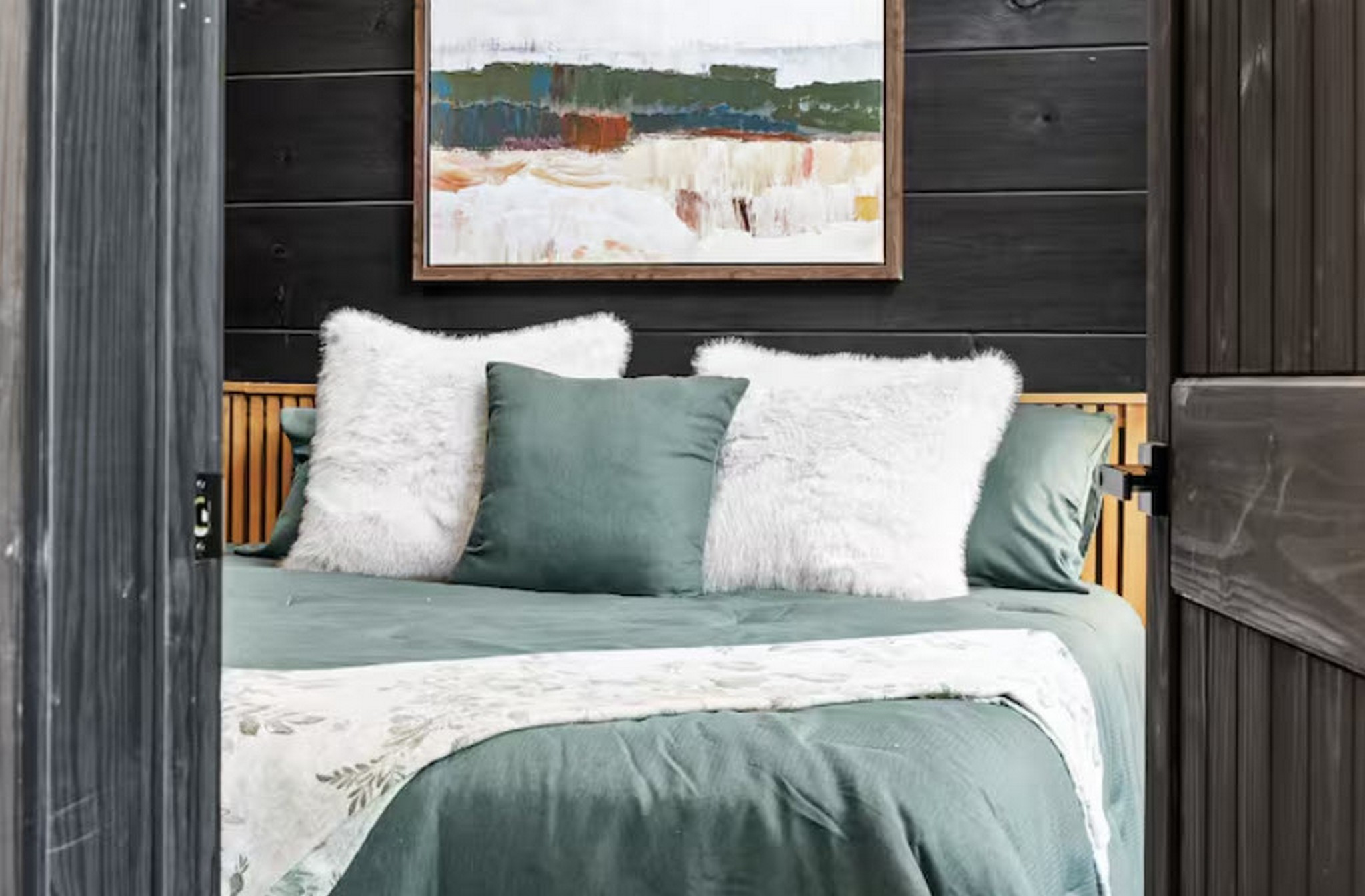 King Bed in the Master
