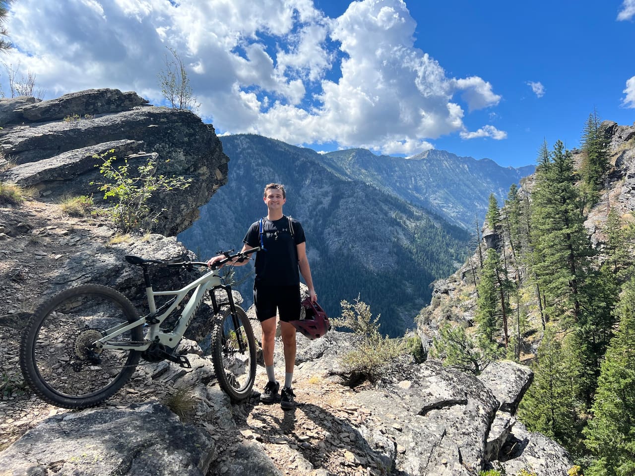 Nearby hiking an mountain bike trails are soooo good.