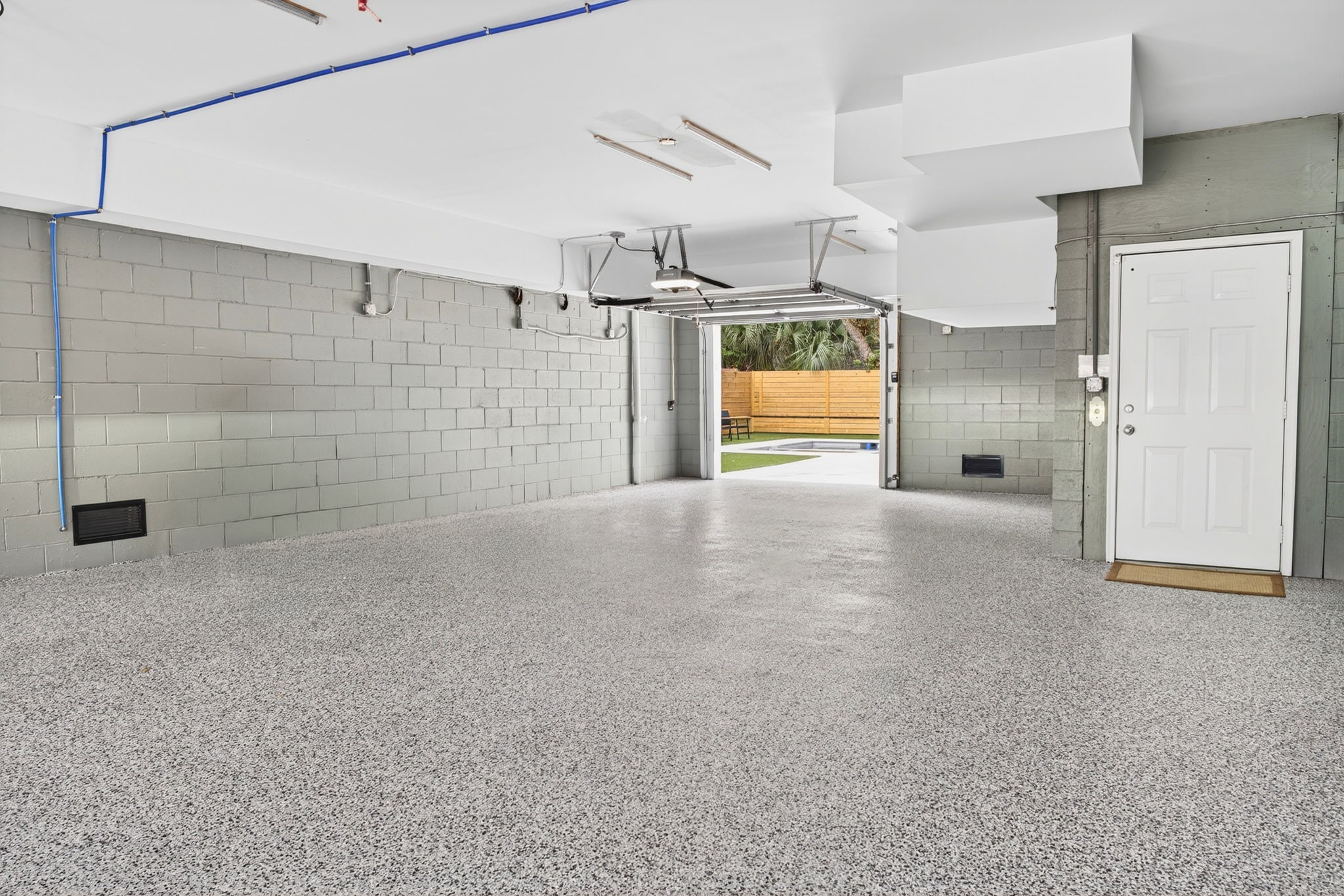 Garage | Sun Kissed by the Sea | 3007 Cameron Blvd | Isle of Palms, SC | IOP Escapes