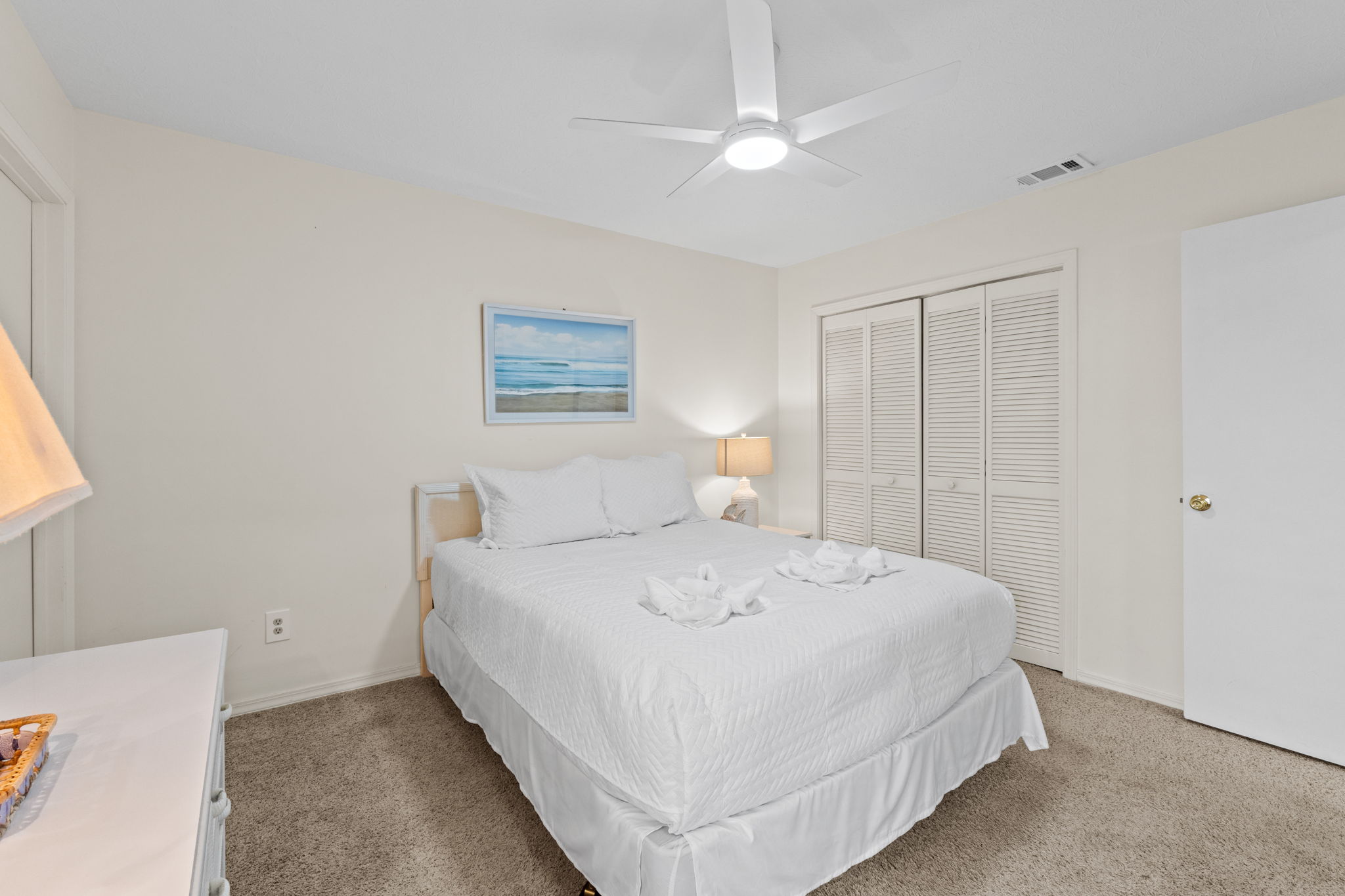 Bedroom 1 with Queen Sized Bed