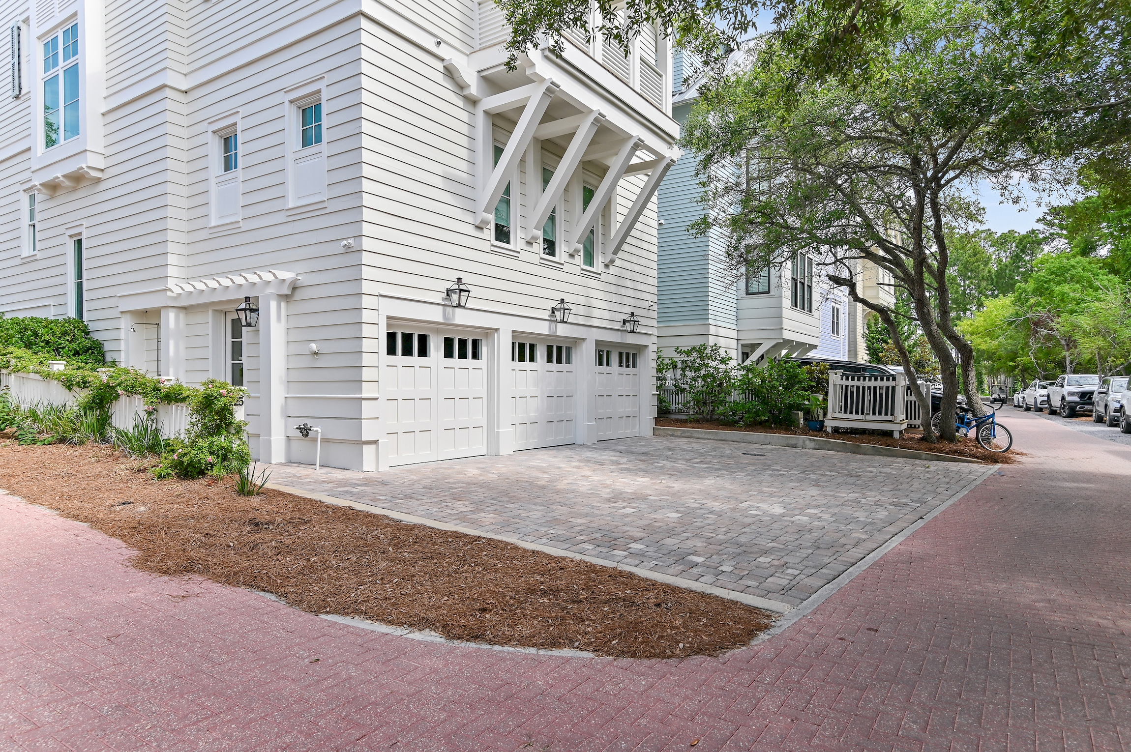 Private off-street parking for 3 Vehicles