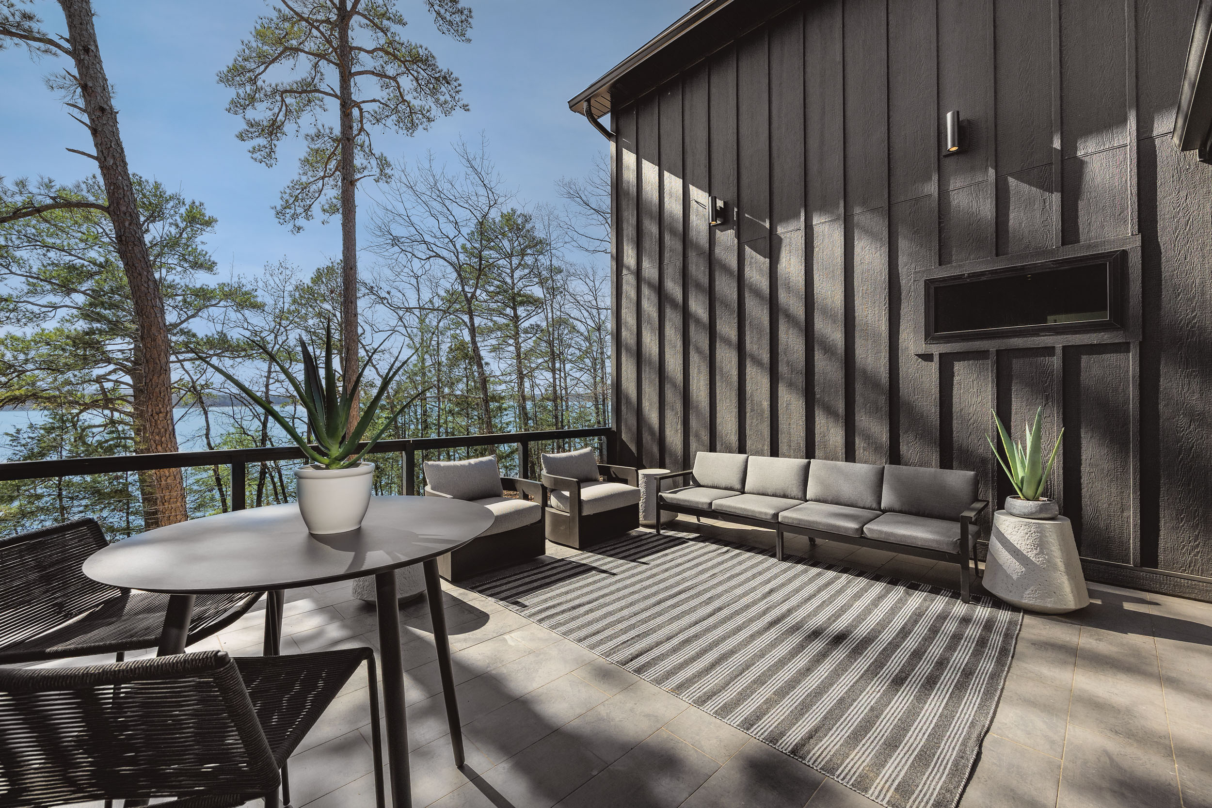 Step outside to this stylish courtyard patio—perfect for morning coffee, evening wine, or casual hangouts between adventures.