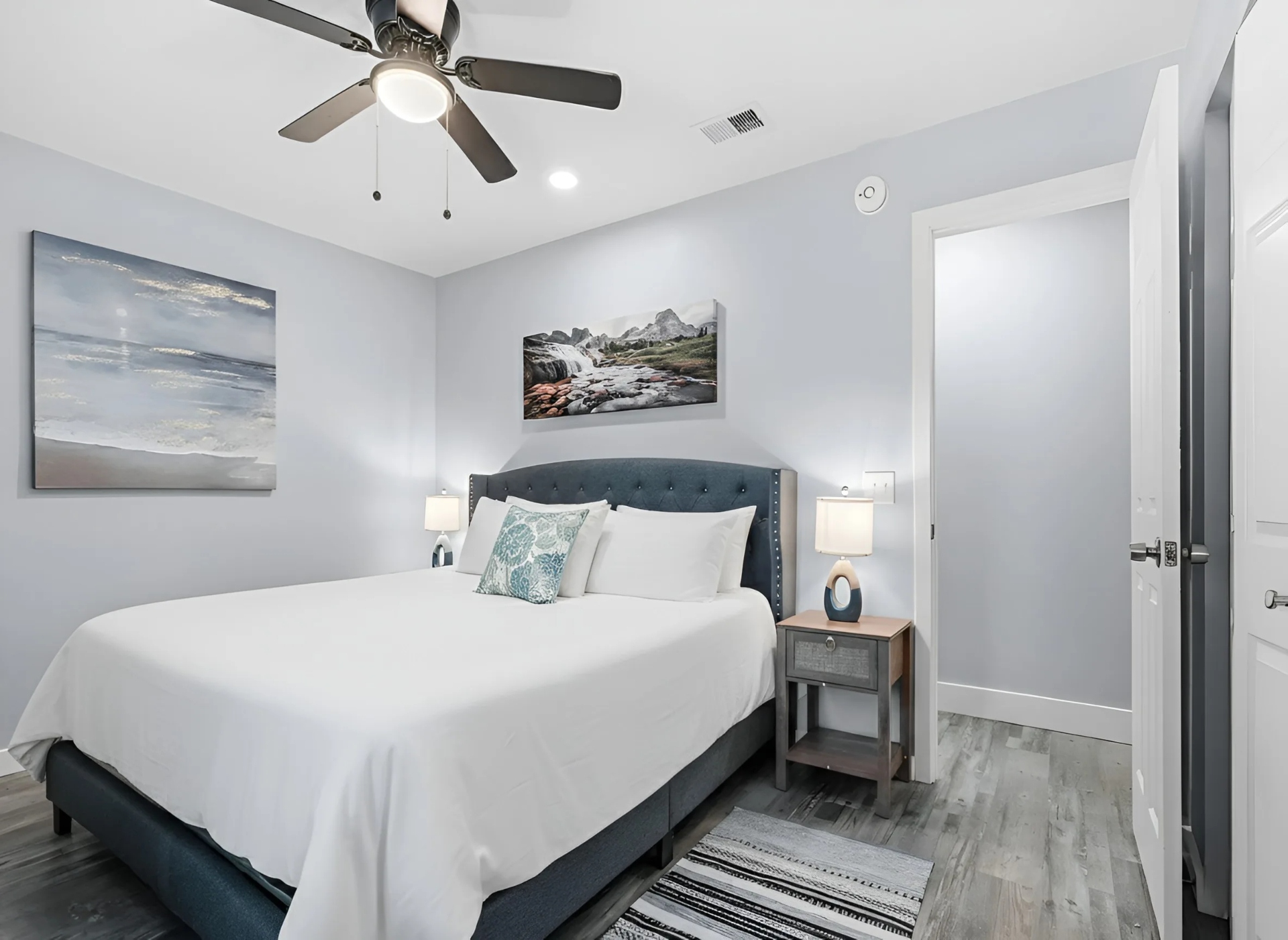 Biltmore Beach Bottom (1st floor) - 1st bedroom with king bed