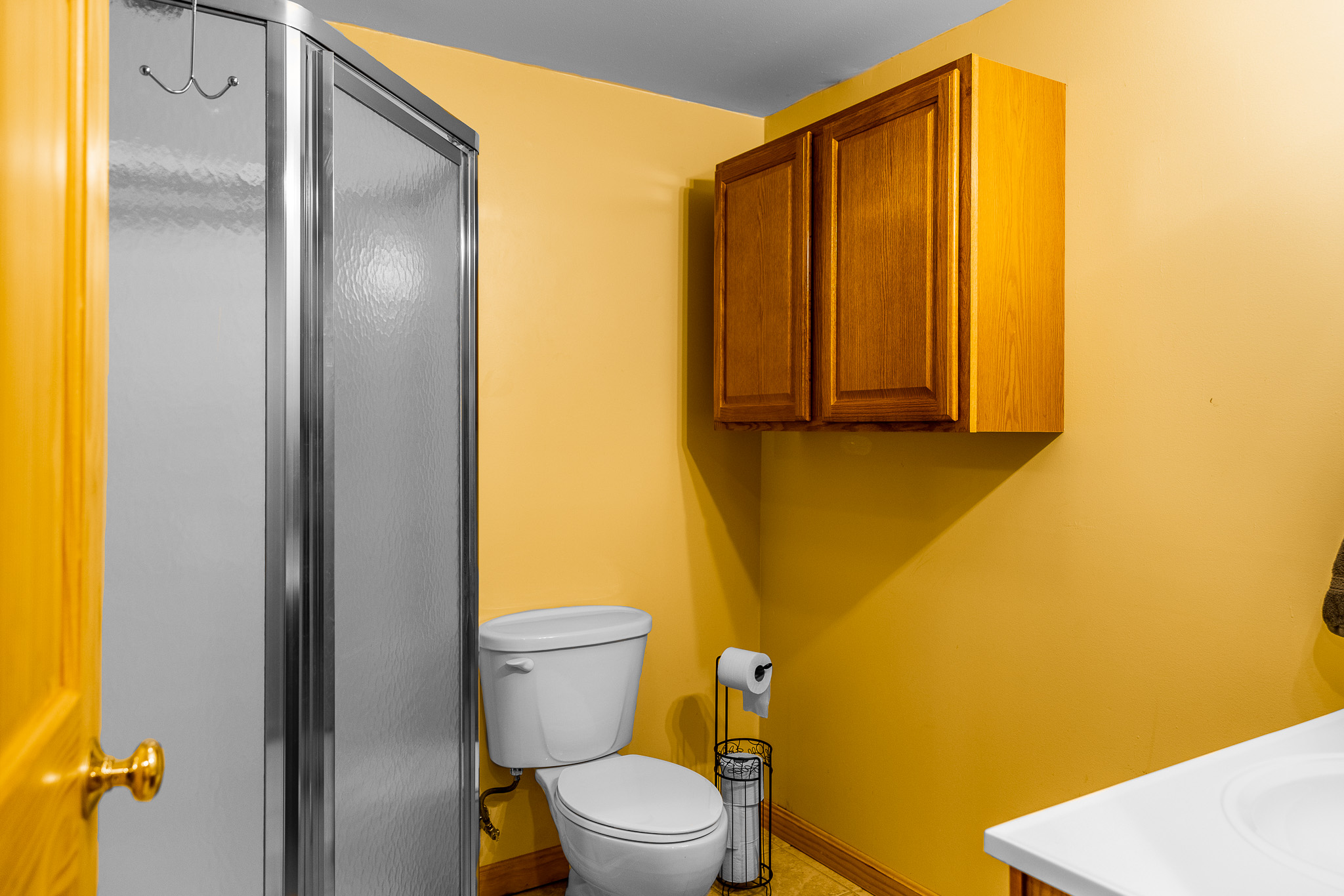 Downstairs full bathroom with standup shower.