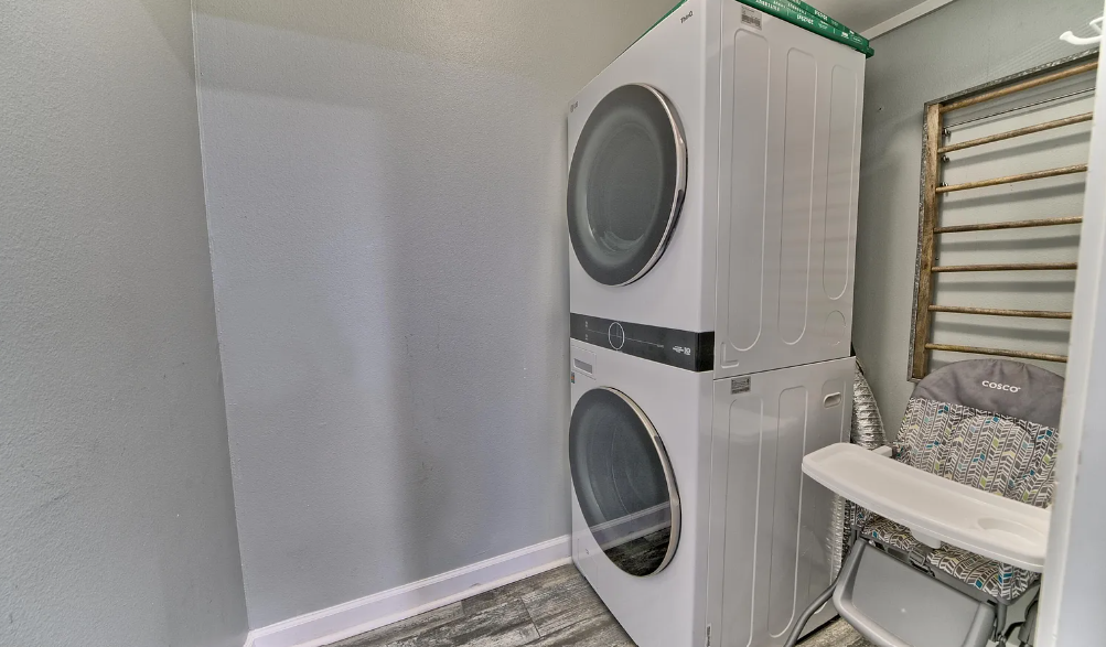 Full Size Washer & Dryer