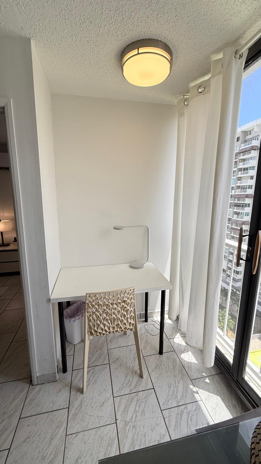 DESK