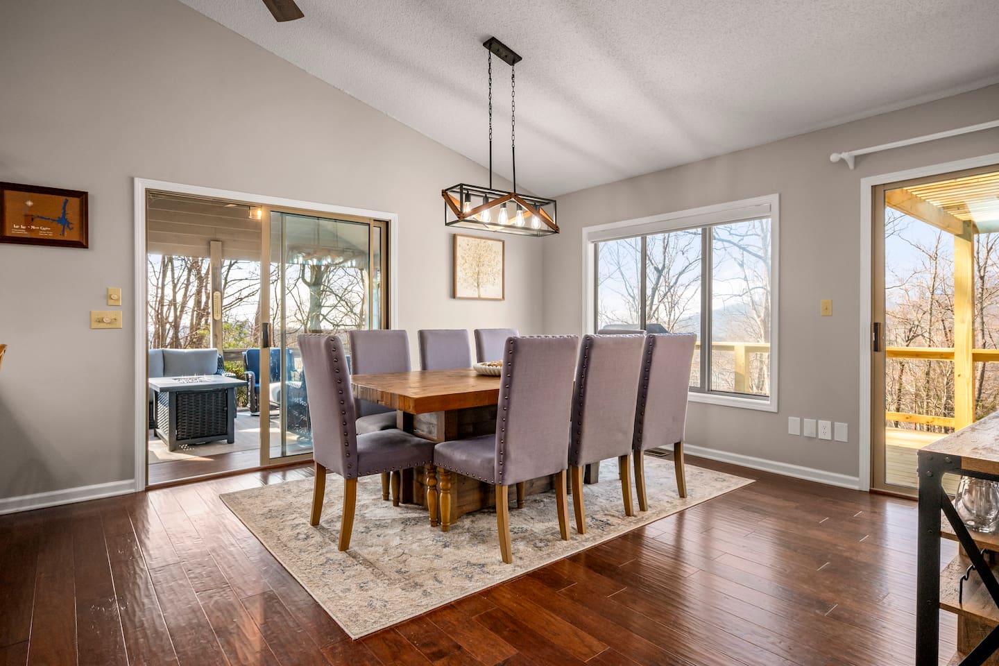 Dining room area of the home: plenty of seating
