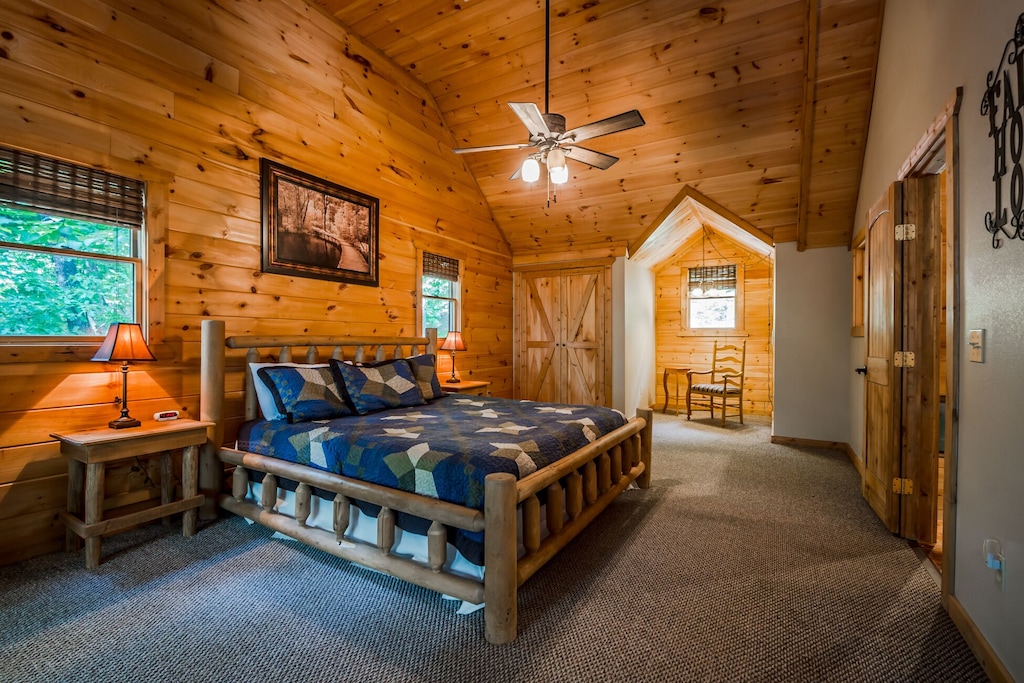 Upstairs King Log Bedroom