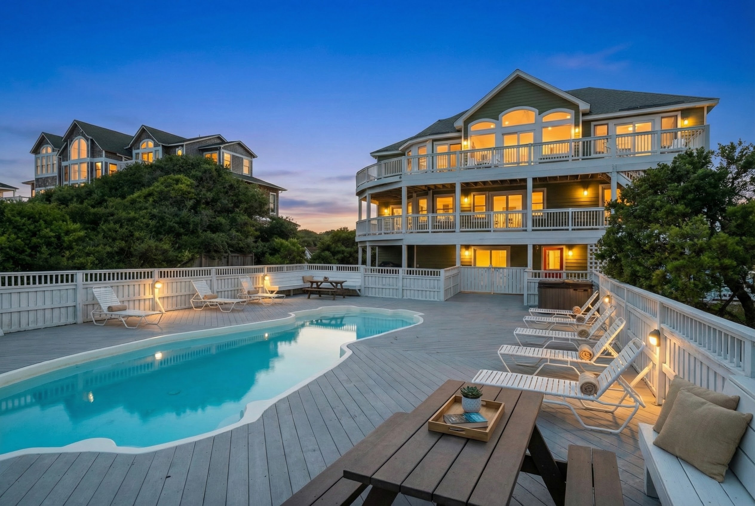 The Fitzgerald — Oceanfront Views
