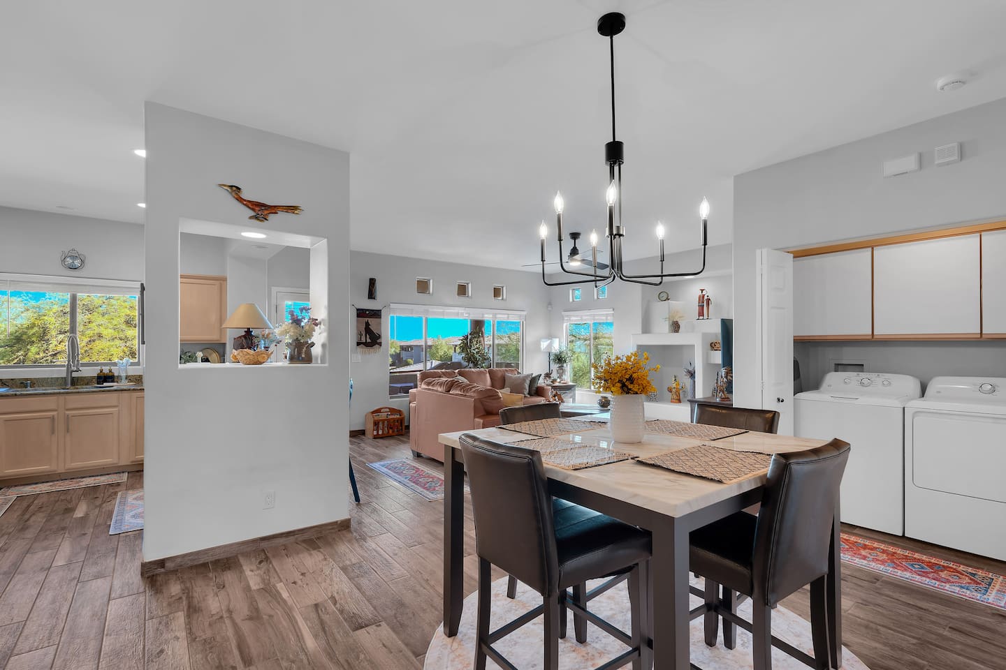 Dining table (seats 4)