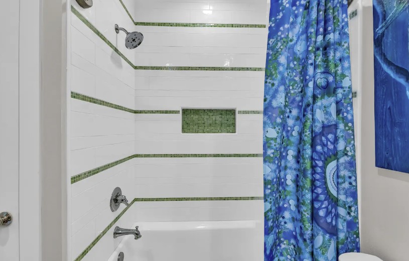 09b05356460642b189bf32b8b71a2eb1 | Beachhouse | Texas | TX | Vacation Homes | Galveston | Crystal Beach | Kokomo | Breezy Days | Beachfront Elegance | Sunrise Serenity | Southern Sands Property Management, LLC