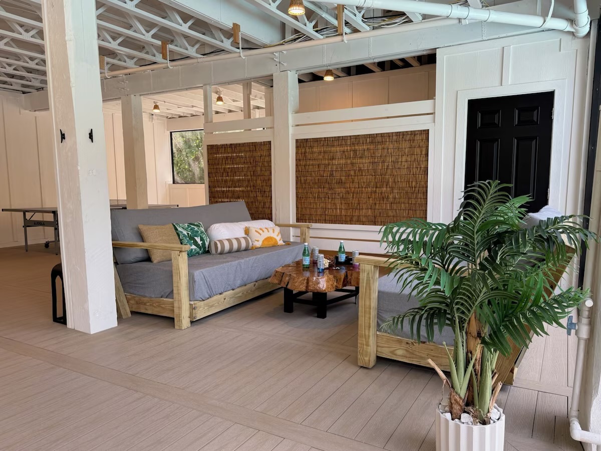 Retreat to the daybeds for ultimate comfort to unwind or socialize