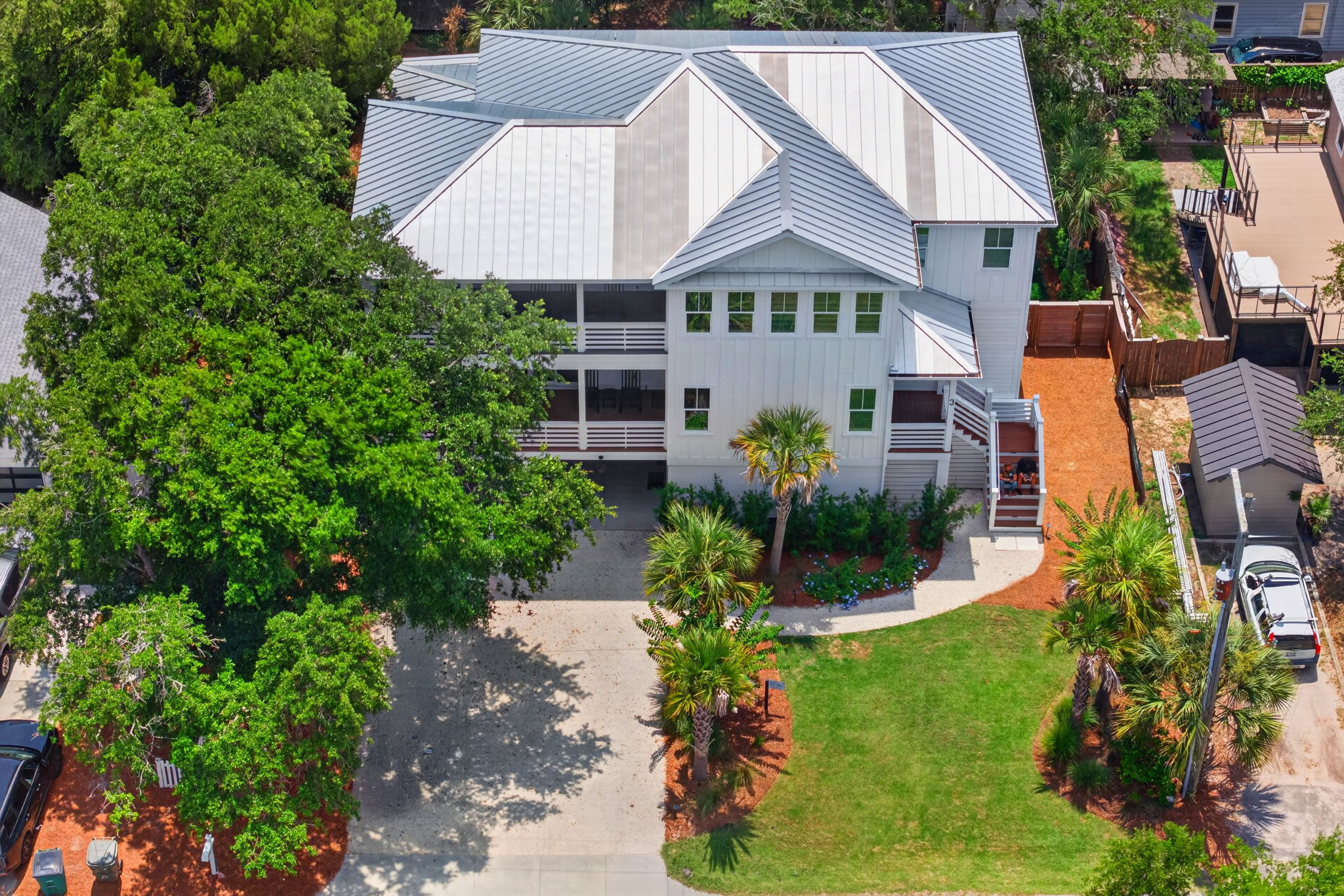 Front of House | Palms Paradise | 3 29th Ave Isle of Palms, SC | IOP Escapes