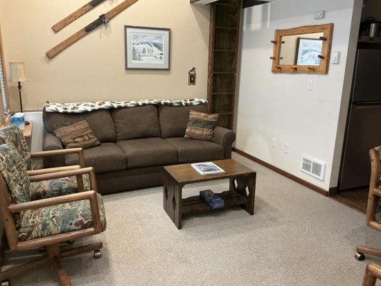 Livingroom area.