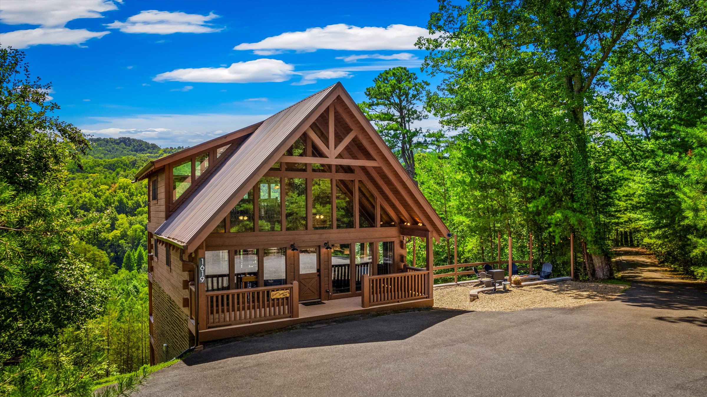 Stress-free arrival with mountain and valley views beyond.