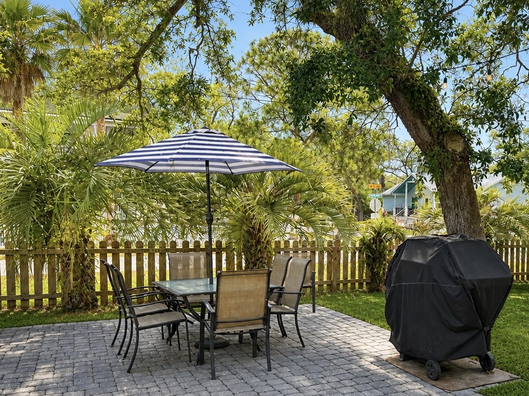 Outdoor dining and coastal living 
