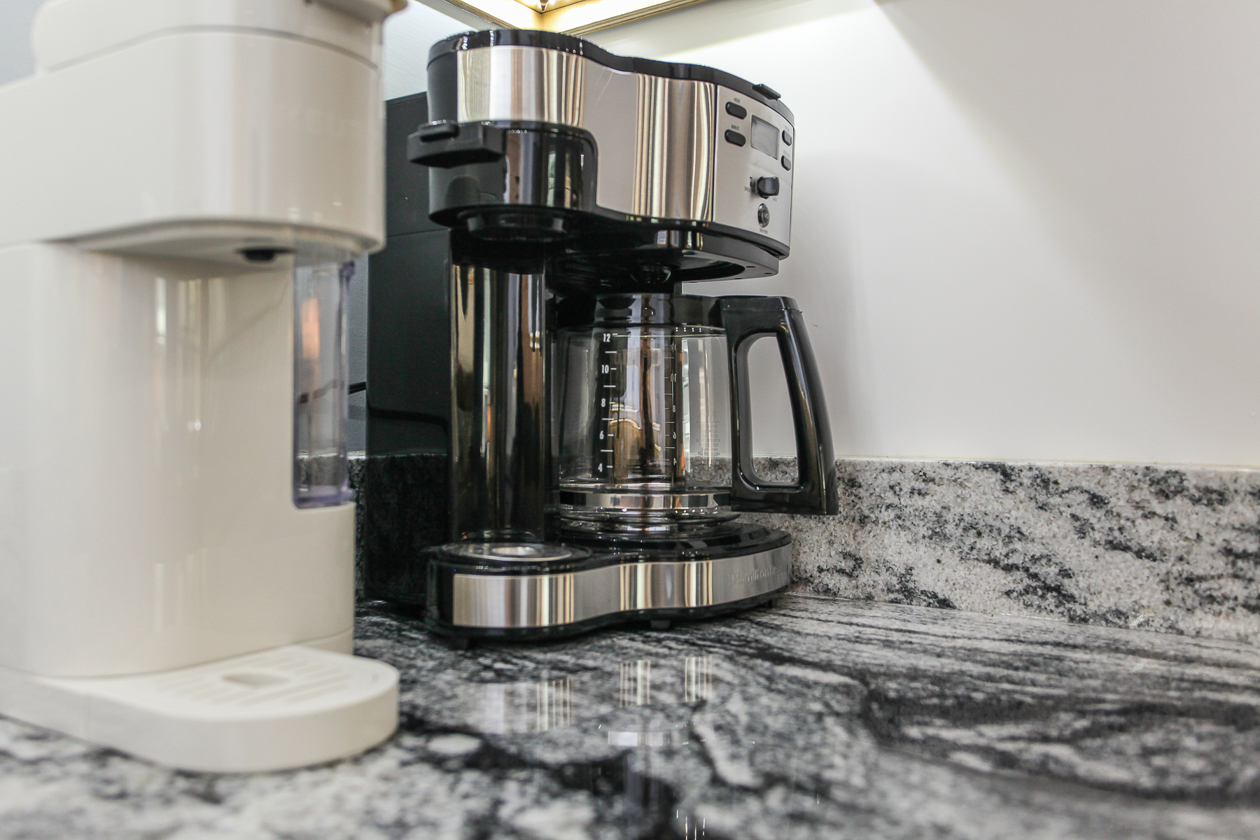 Start your morning at Robbin’s Nest on Snowbird Creek with your choice of a single cup or a full pot of coffee.