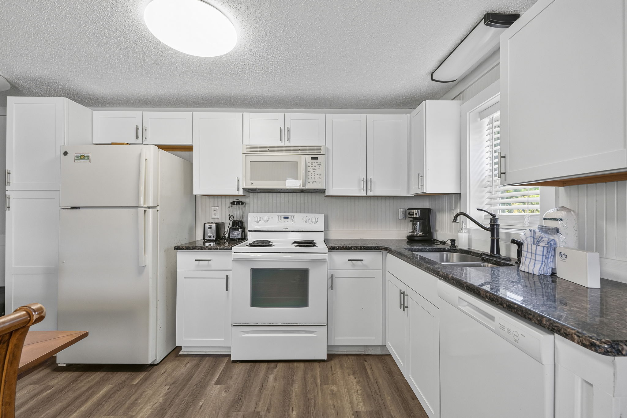 Full kitchen in Unit 1