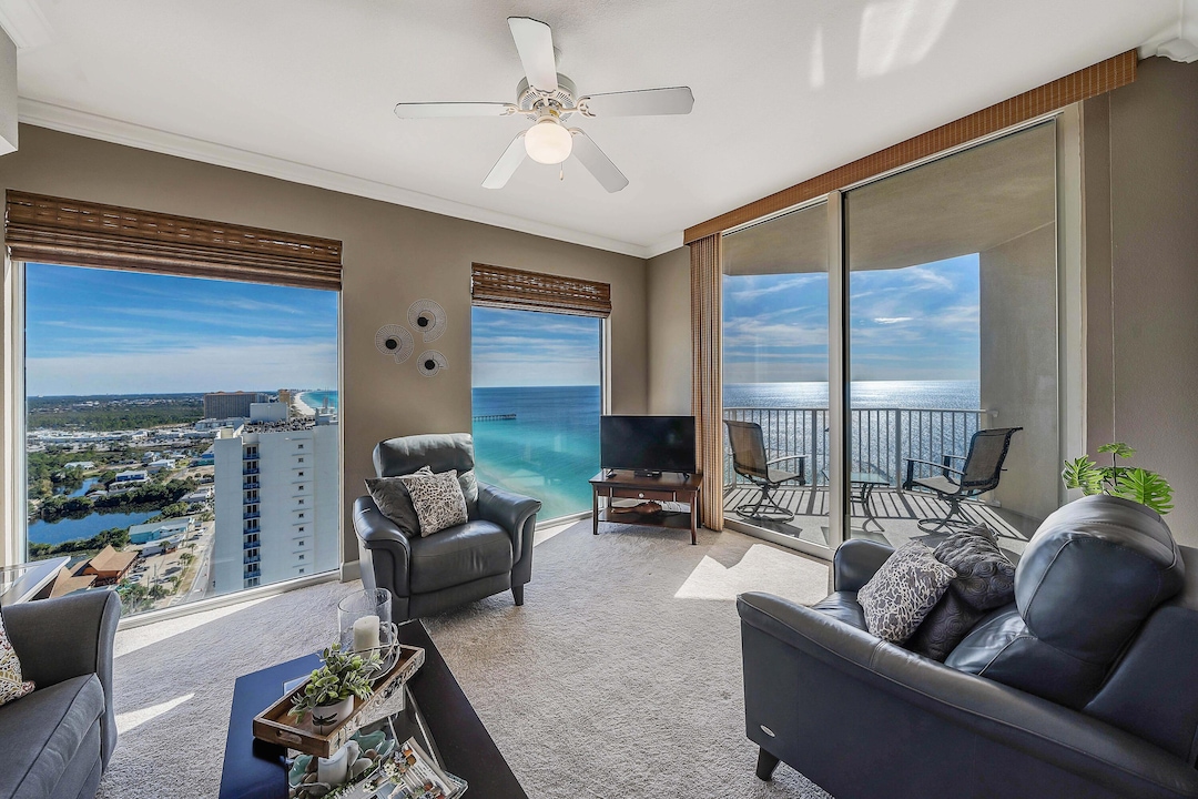 Living Room surrounded with amazing views!