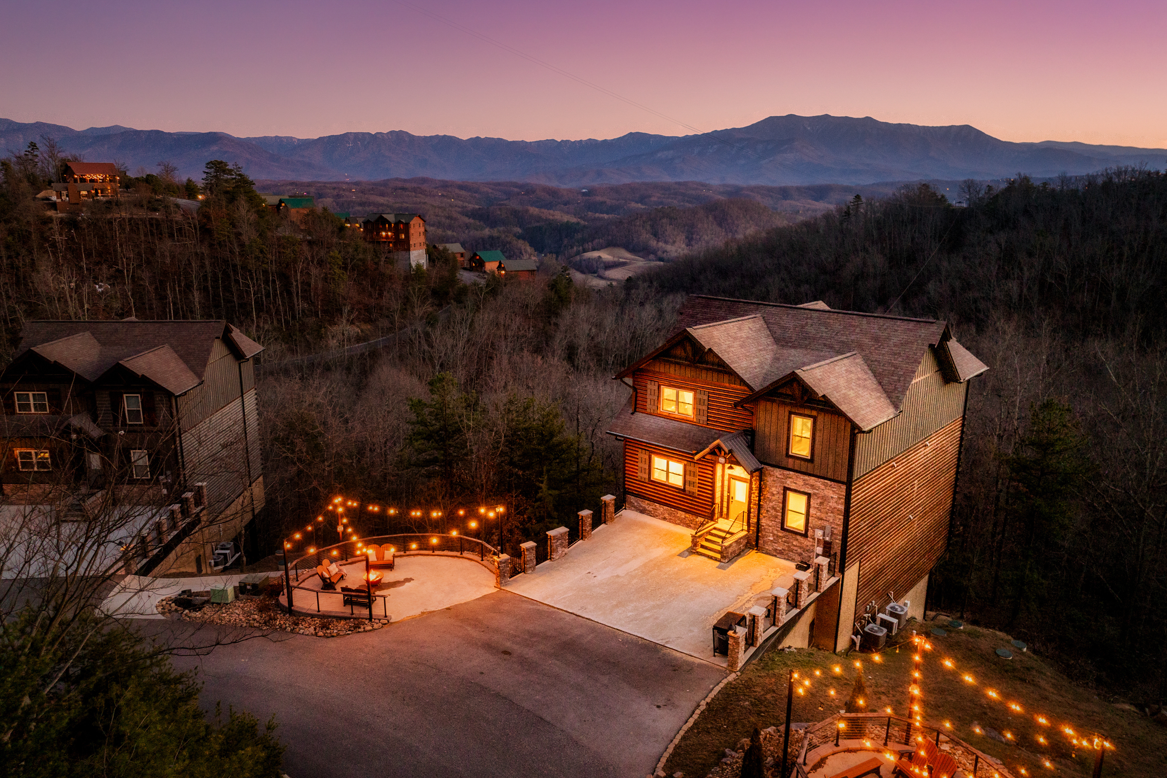 Rocky Top Lodge — Sevierville, TN — vacation rental