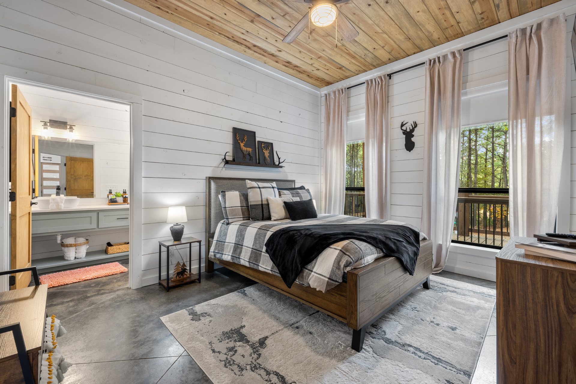 Deer Guest Bedroom