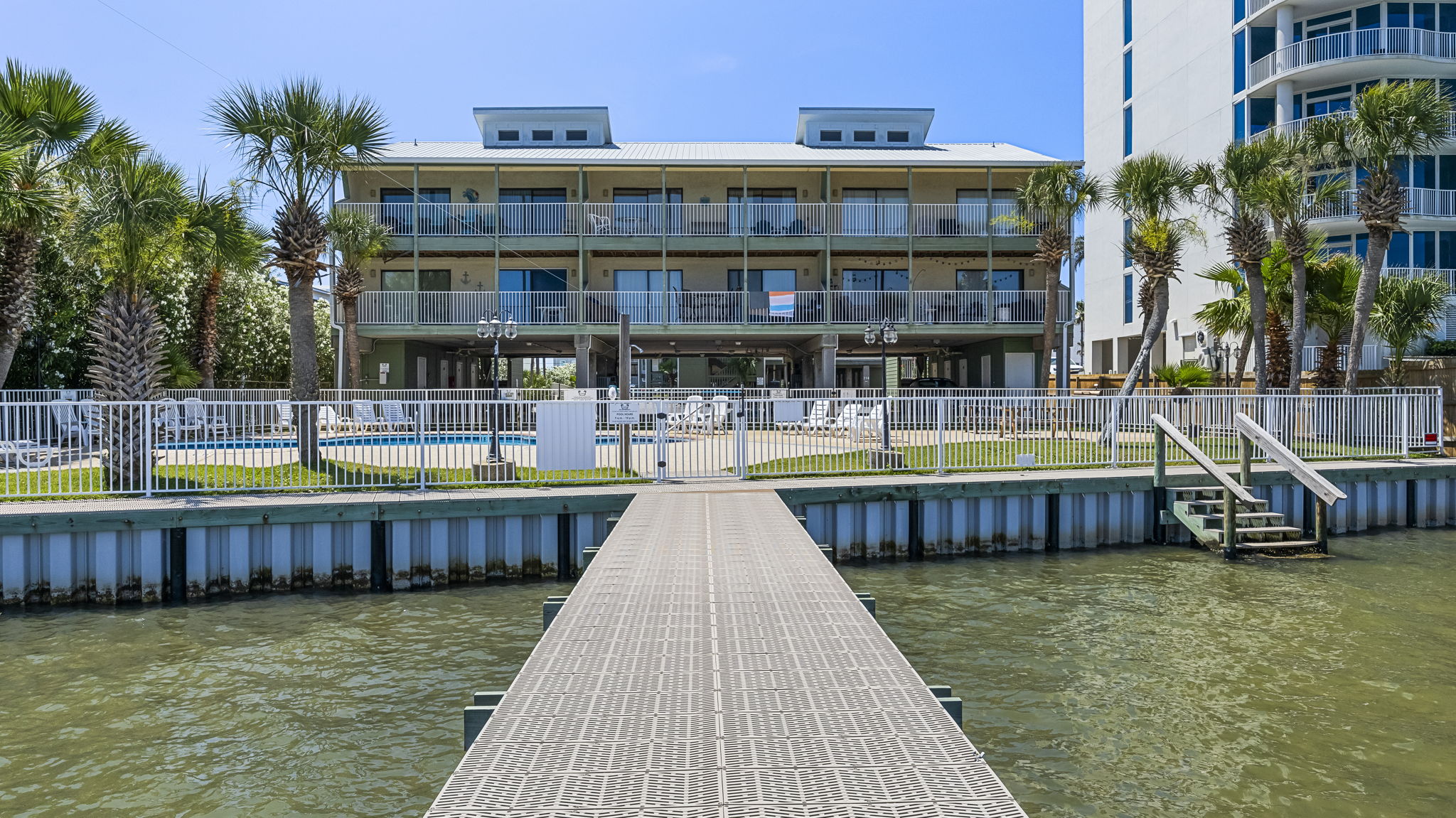 Pier