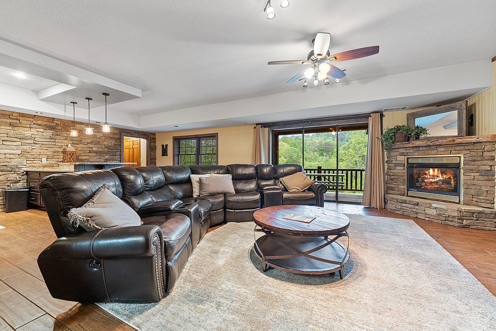 Second living area includes smart TV and gas fireplace (avail Oct - Apr)