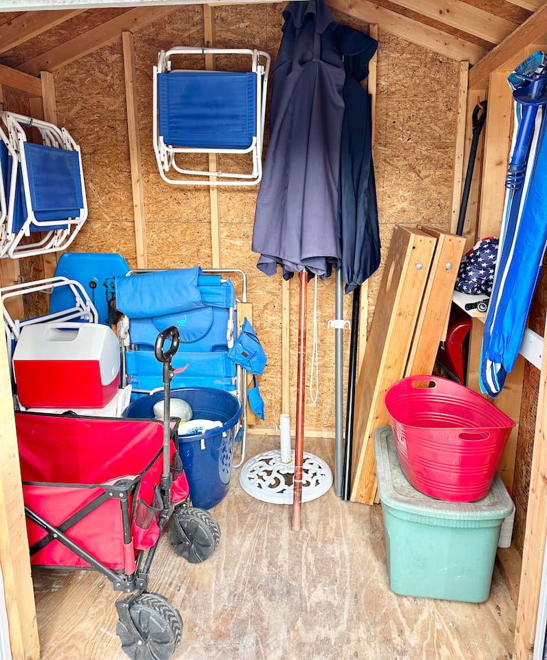 Skip the heavy packing and dive straight into the fun with our fully stocked beach shed. From chairs and umbrellas to coolers and cornhole boards, we provide all the gear you need for a perfect day in the sun and sand.