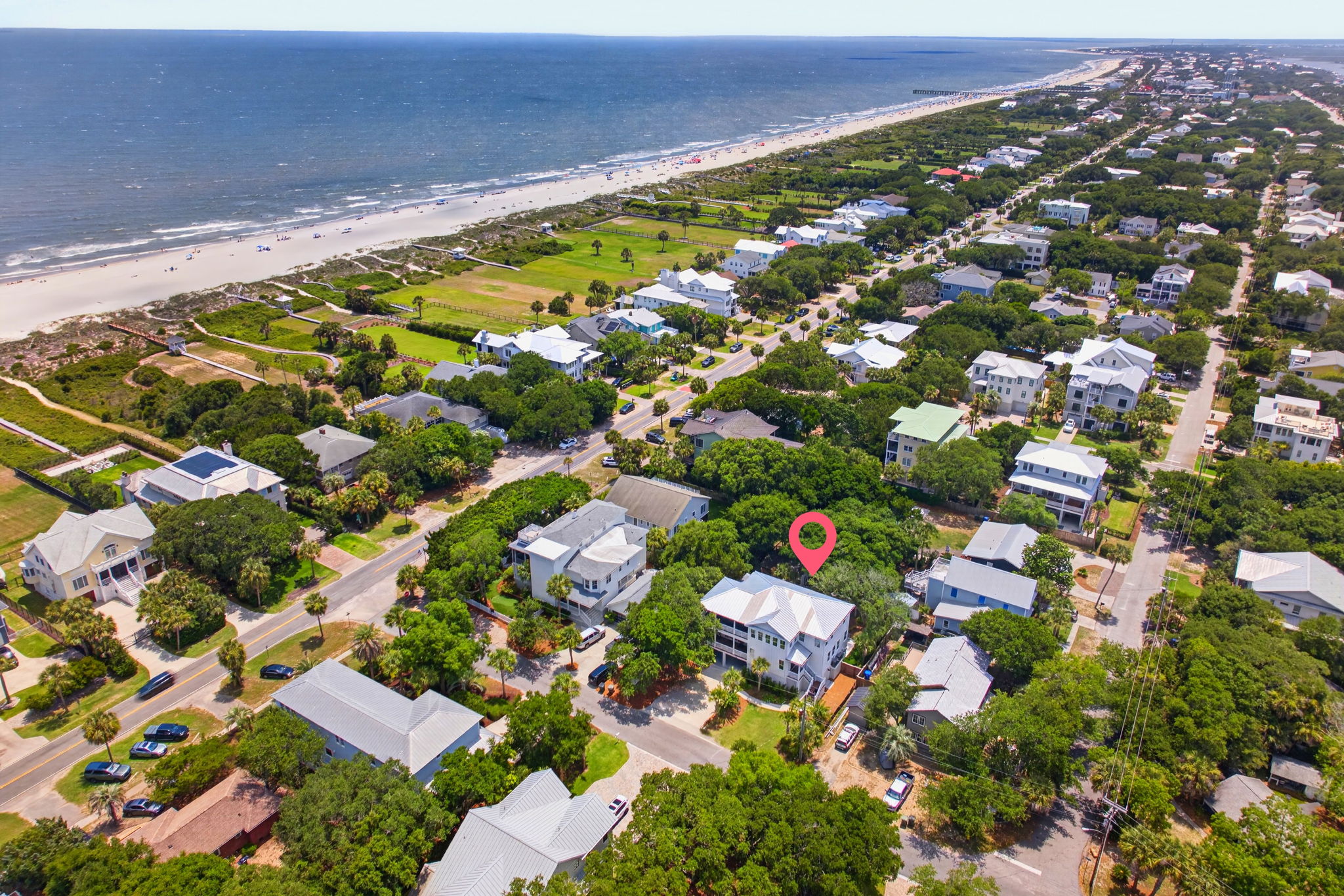 proximity to beach, 3 minute walk  | Palms Paradise | 3 29th Ave Isle of Palms, SC | IOP Escapes