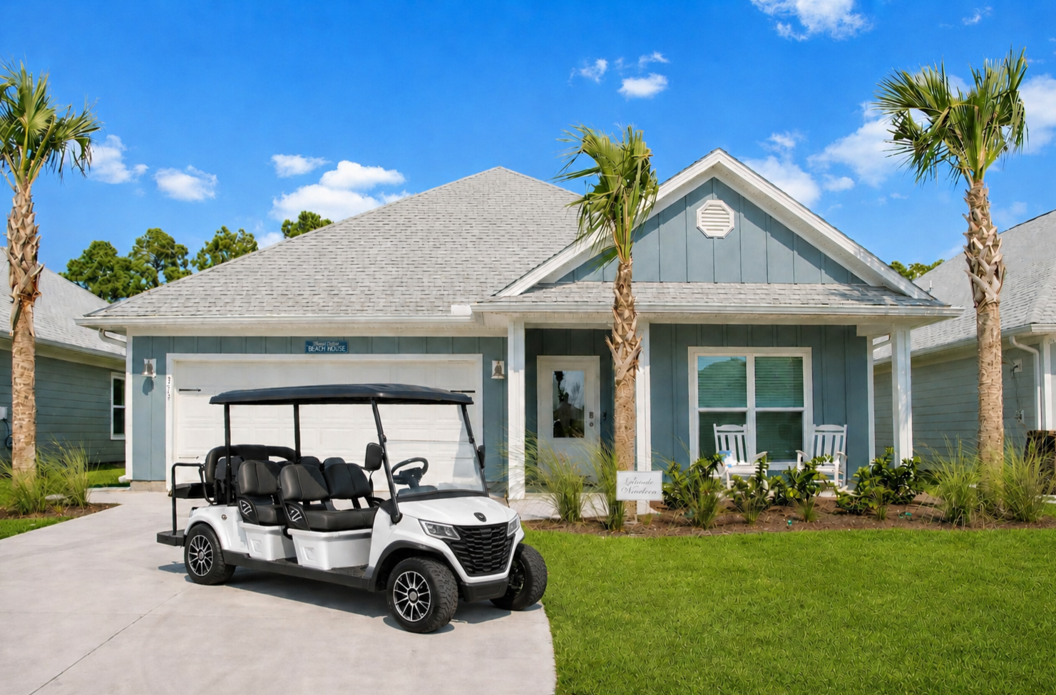 Charming coastal home with easy access to pools, trails, the beach and free use of a 6-seater golf cart & 4 bikes