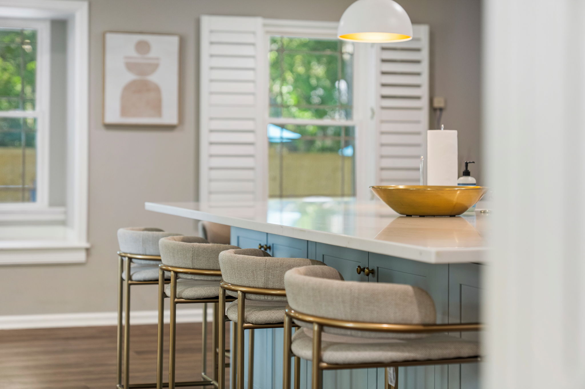 Kitchen Island | IOP Escapes The Beach Blessing | 3705 Hartnett Blvd, Isle of Palms, SC