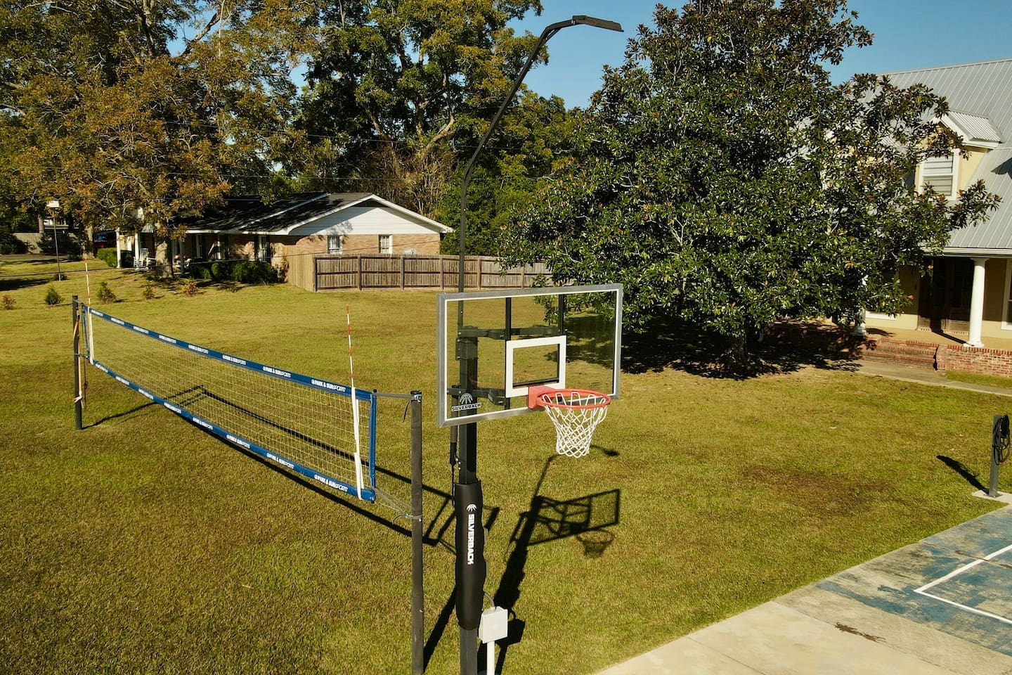 Whether it’s a friendly basketball game or a lively volleyball match, the property offers versatile play options