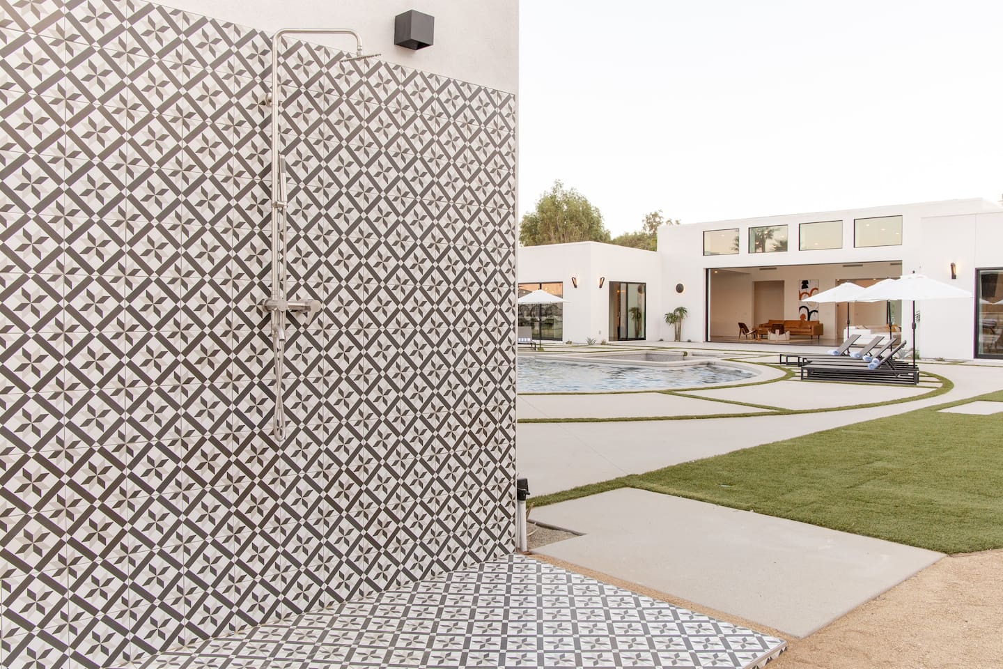 Large outdoor poolside shower