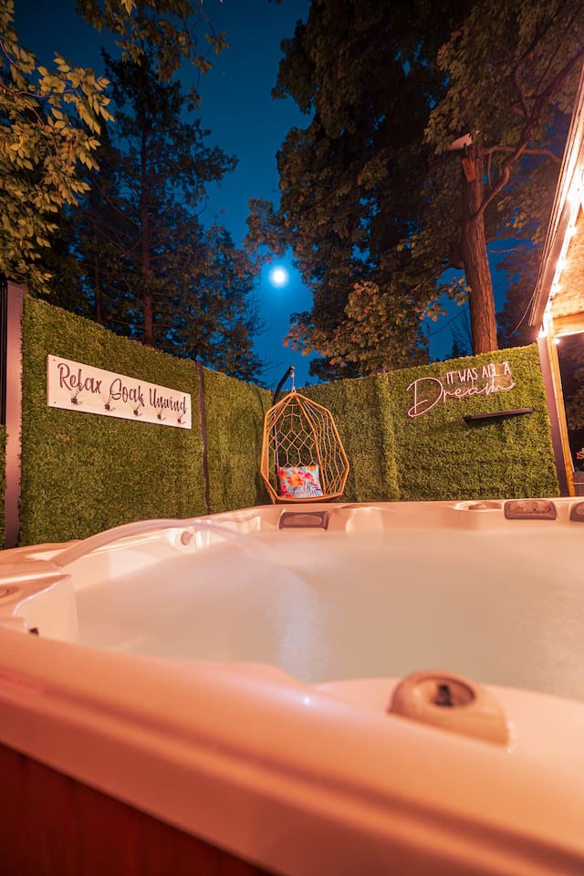 Hot Tub