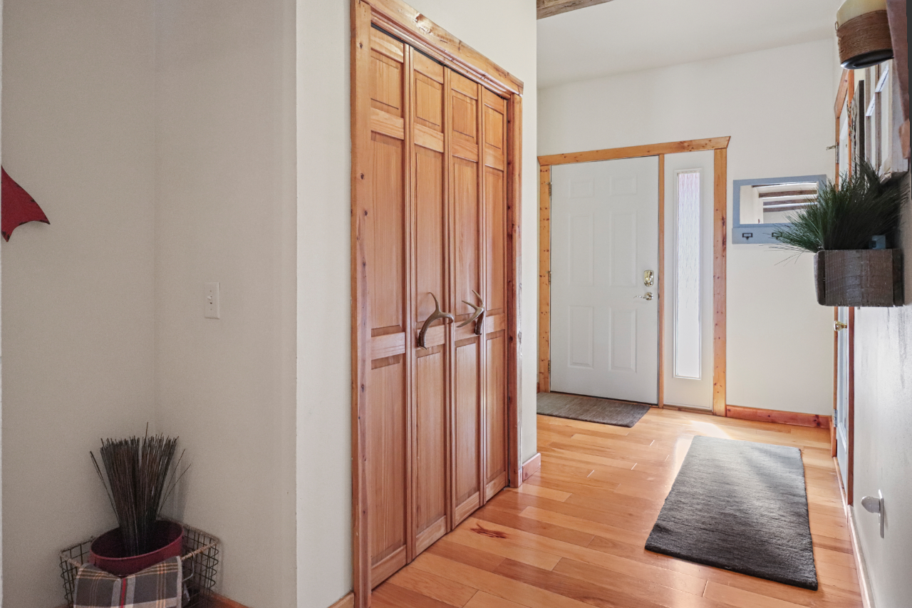 Large Entryway with Closet