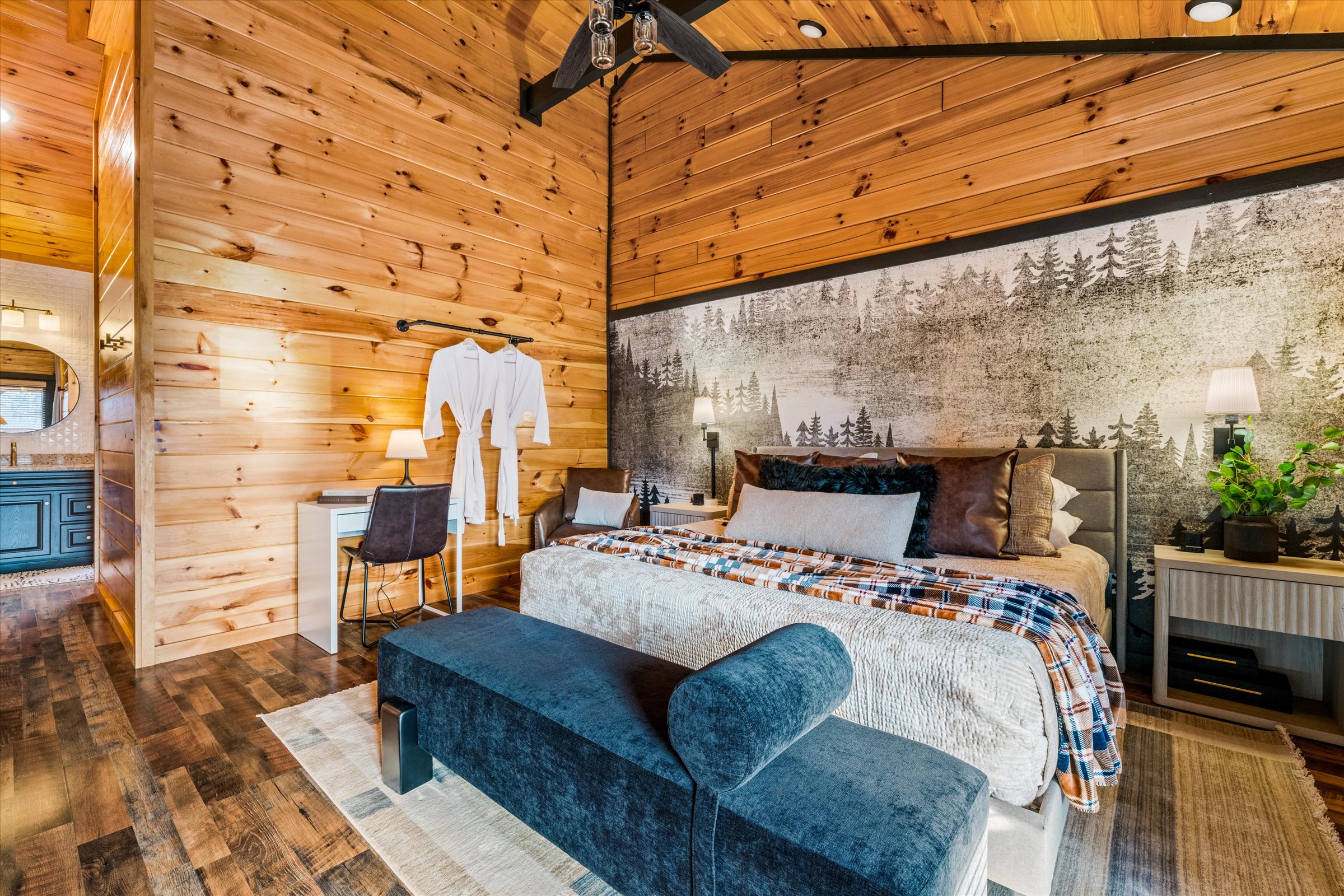 Your private retreat for work or rest 🖋️🛋️