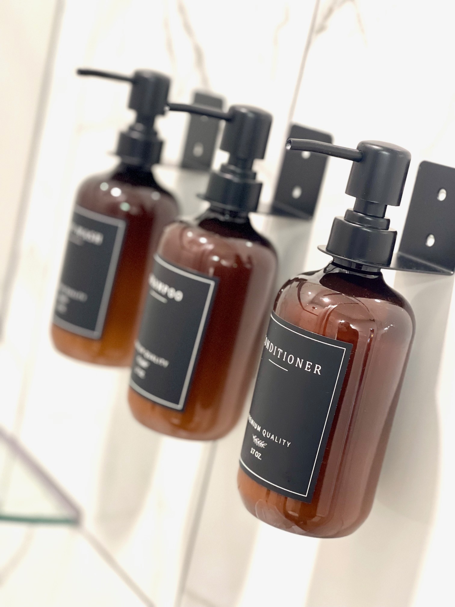 Ditch the toiletries bag. Full-sized essentials are waiting in your shower so you can travel lighter and focus on your getaway!