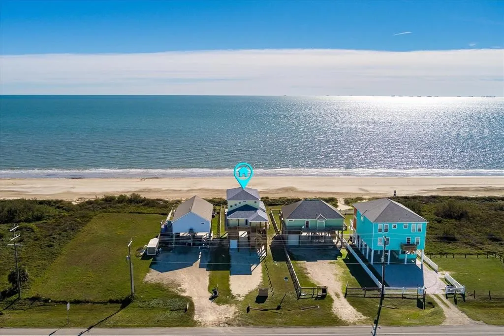0ddcb17edeec4bb3a98401129228cc7a | Beachhouse | Texas | TX | Vacation Homes | Galveston | Crystal Beach | Kokomo | Breezy Days | Beachfront Elegance | Sunrise Serenity | Southern Sands Property Management, LLC