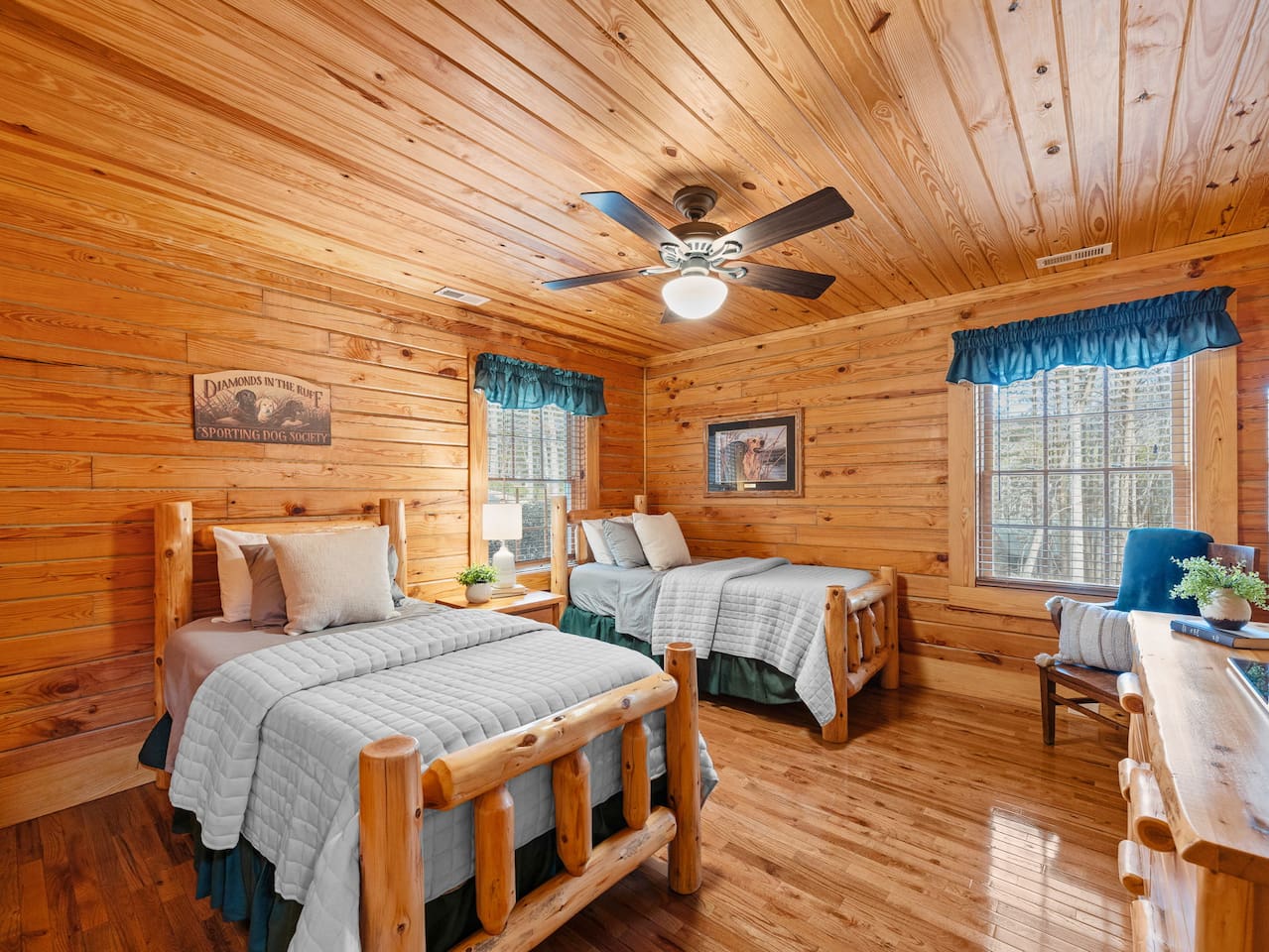Bedroom #3 located on the main level of the cabin
