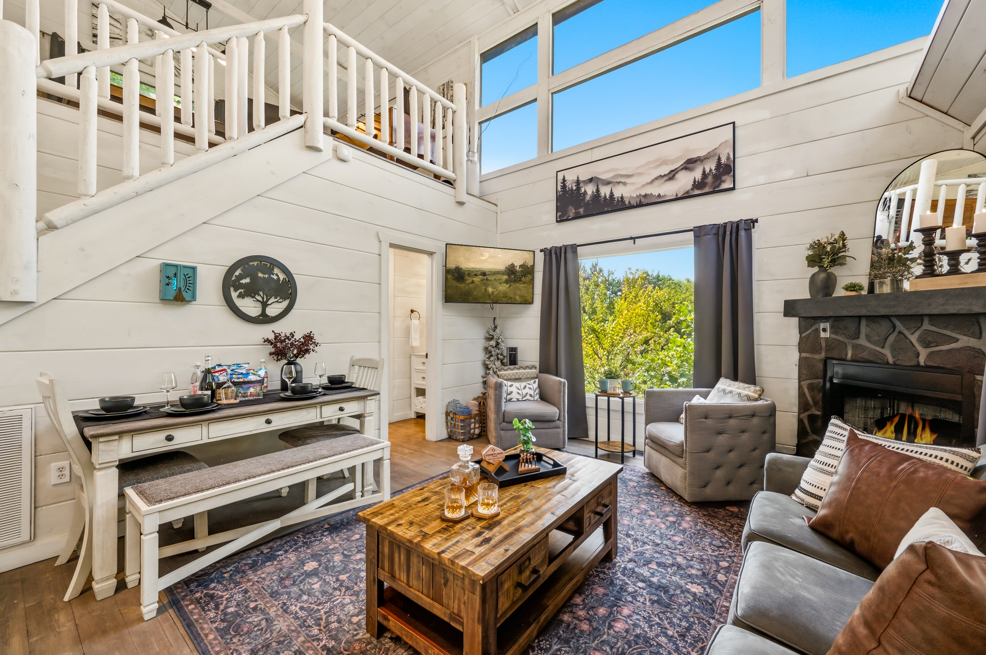 Living room | 1st Floor