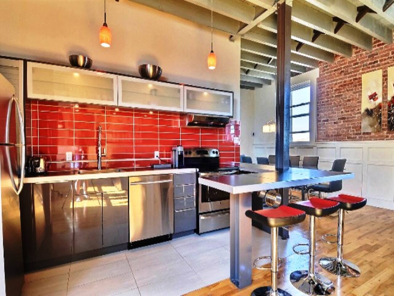 #284 Modern, Gourmet Kitchen,High Ceilings (Brick) - Appartements ...