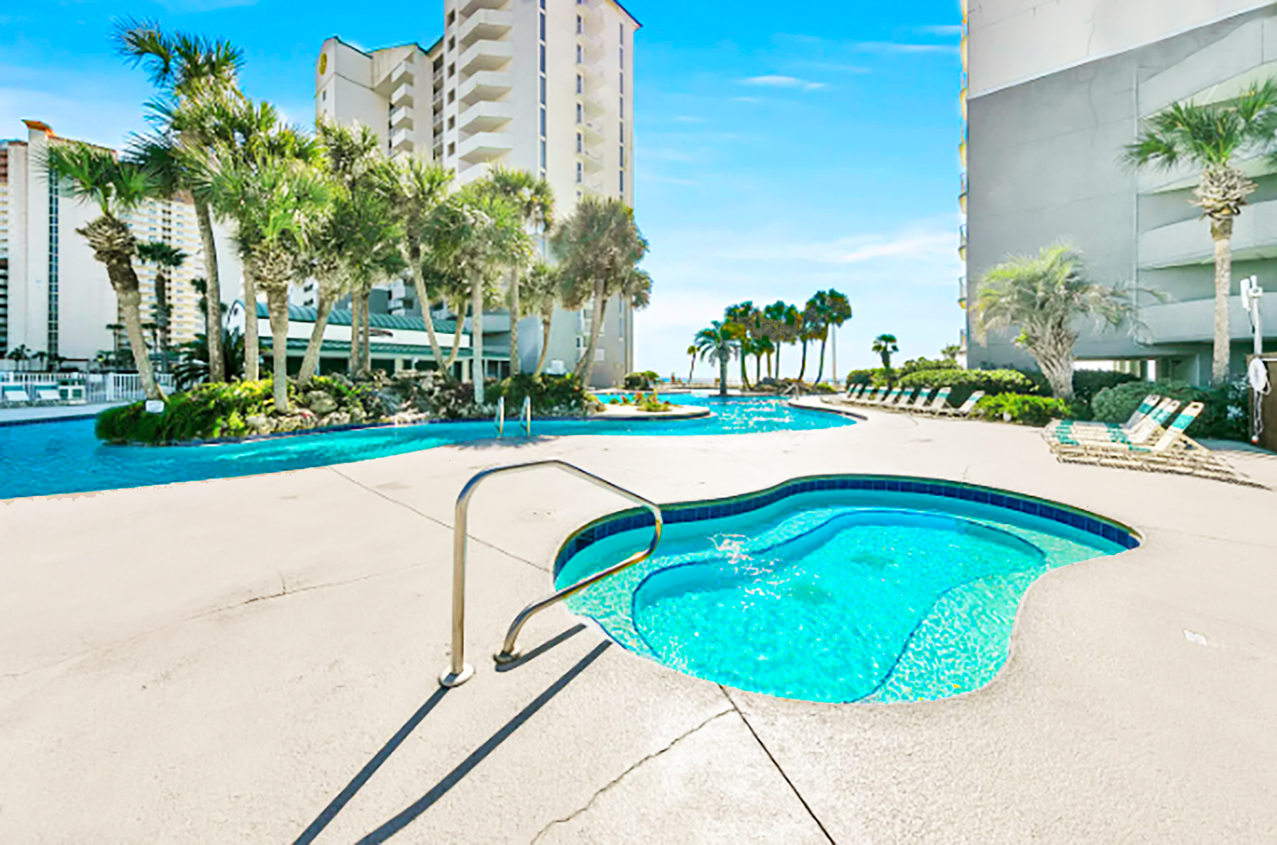 Large hot tub in the lagoon pool area.