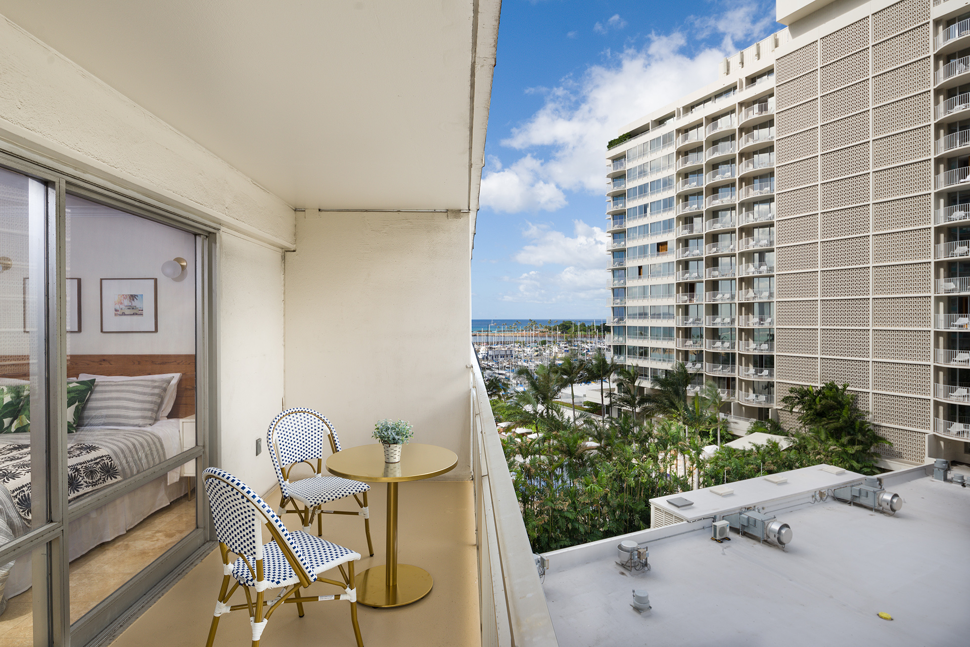 Partial Ocean/Harbor views from your private lanai