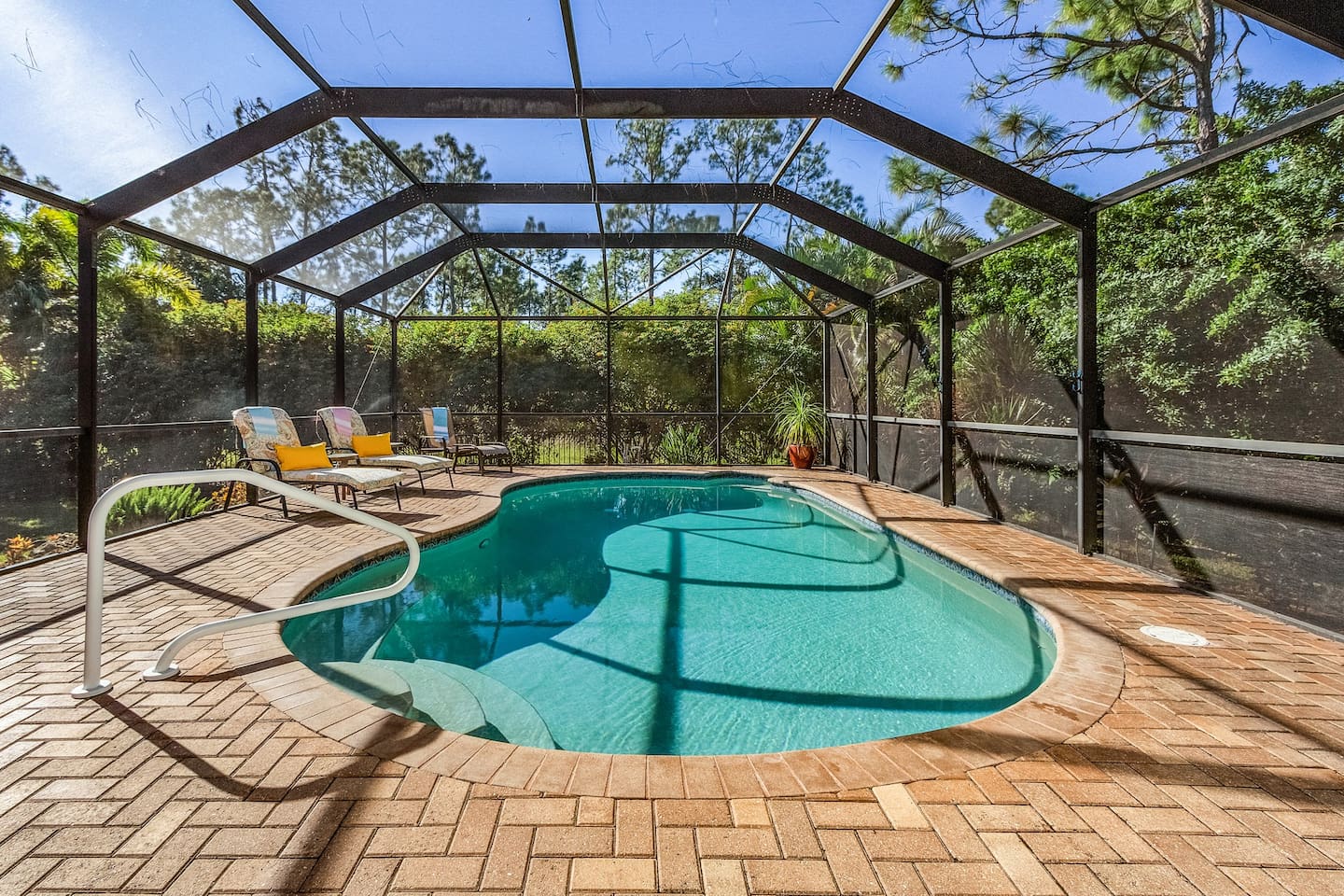 Crystal clear pool - where your oasis of refreshment and relaxation awaits!