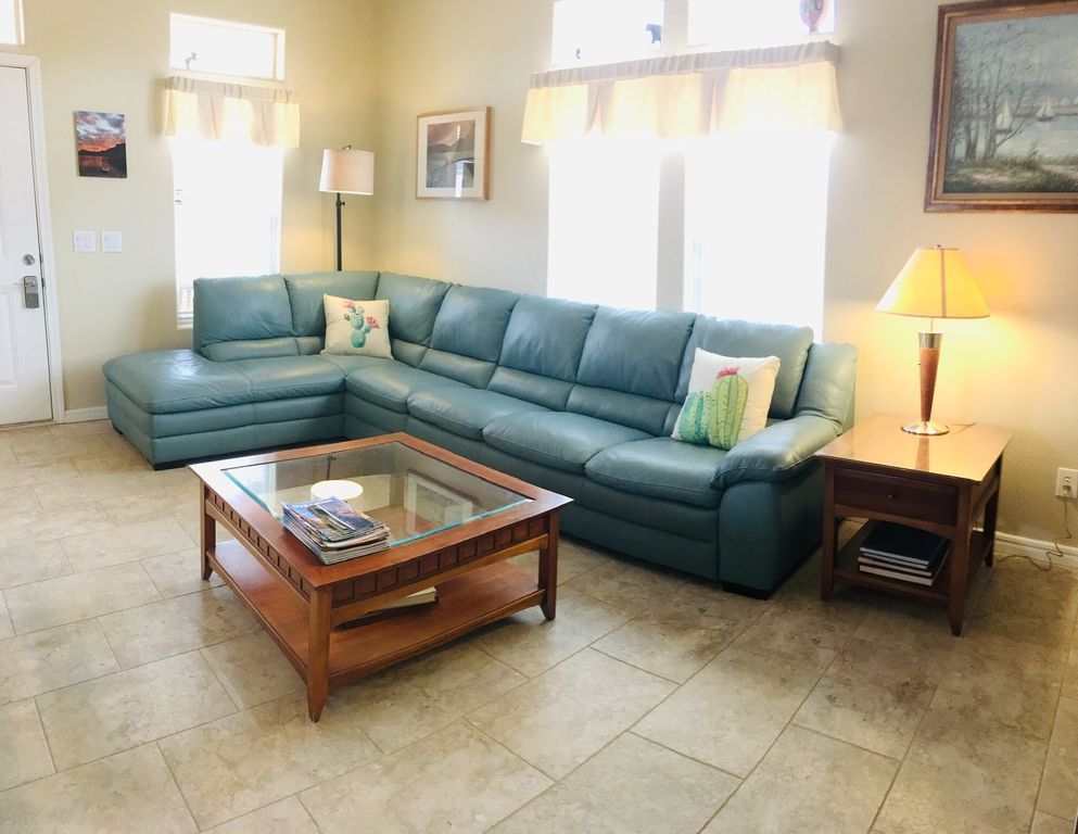 Vermillion Cliffs House Living room