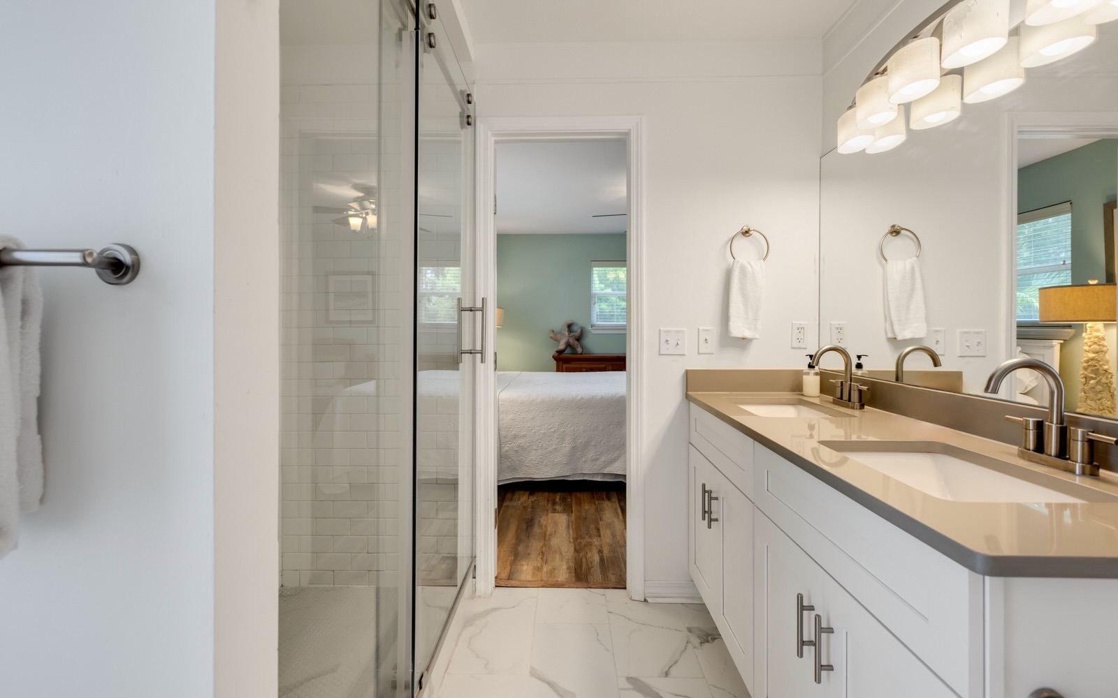 Ensuite