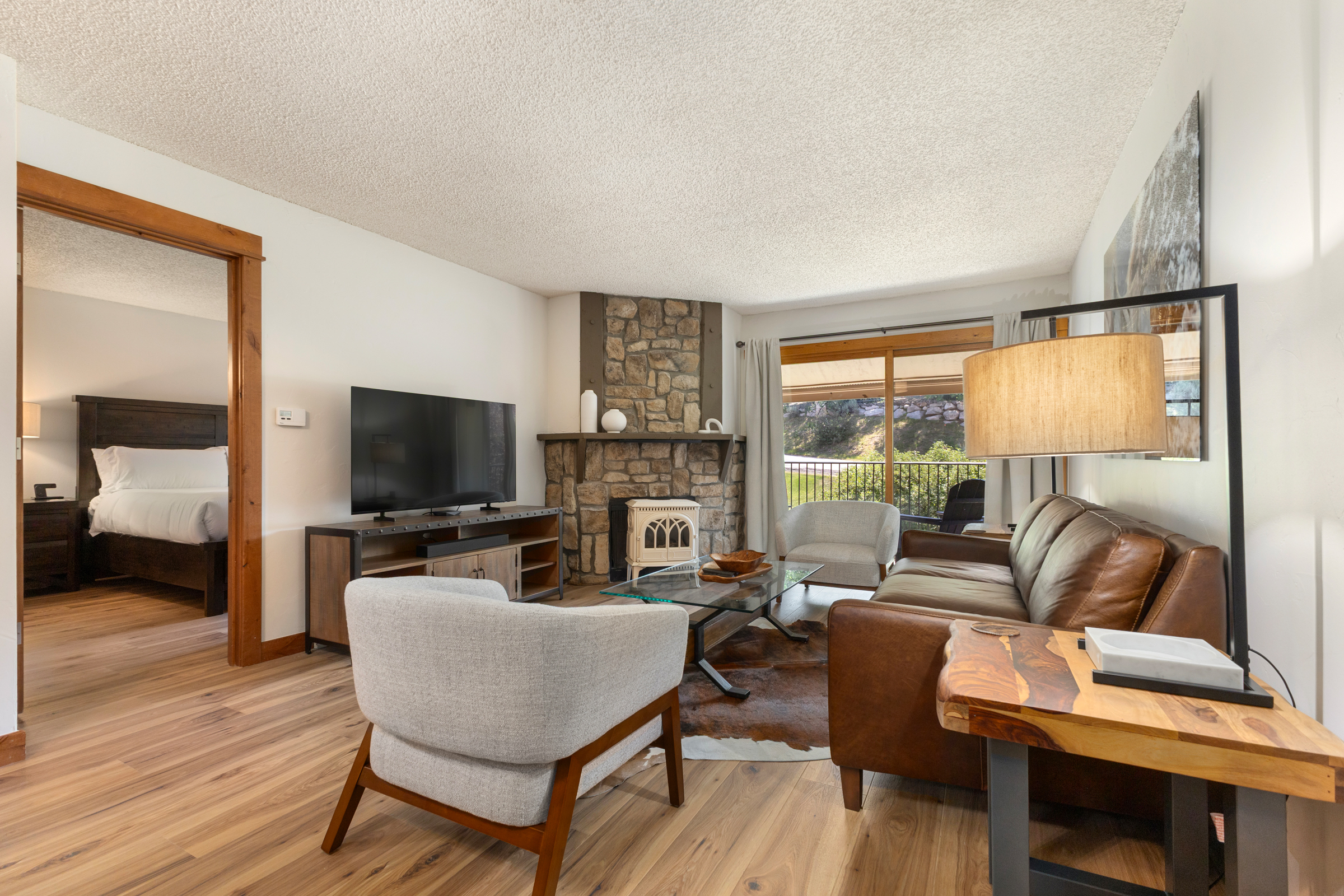 Living Room | SmartTV