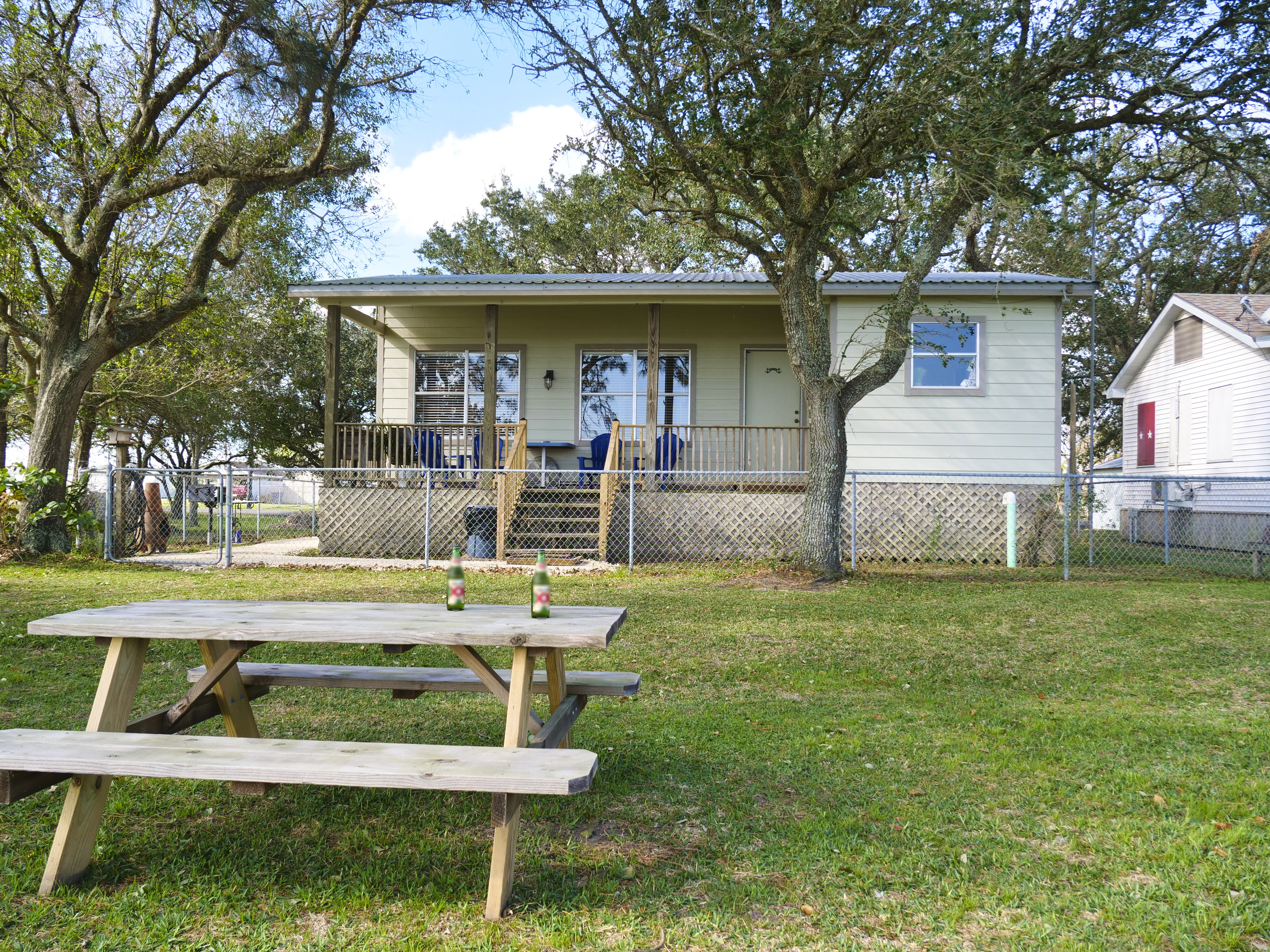 Bayou Oaks Too