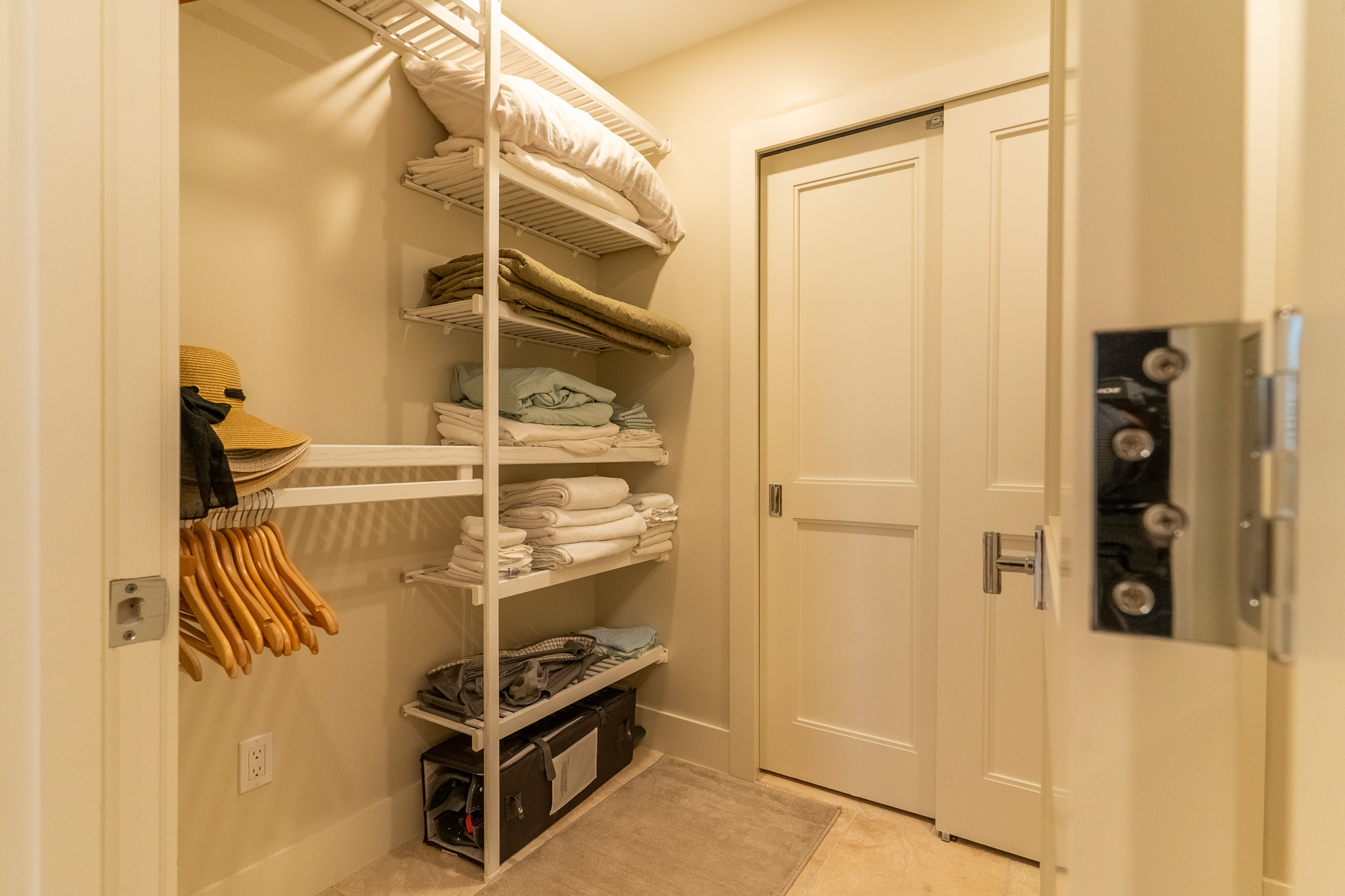 En Suite Closet