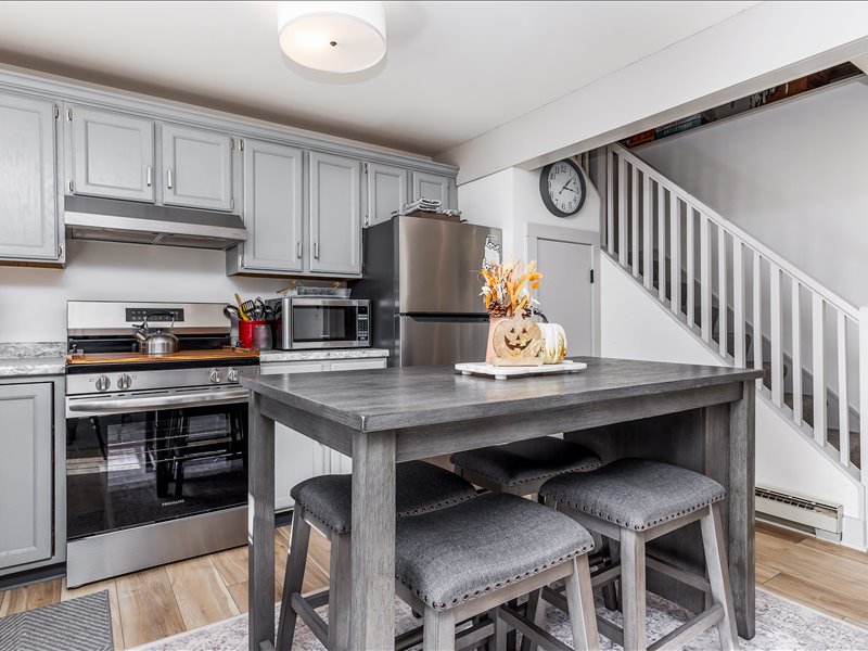 Fully equipped kitchen